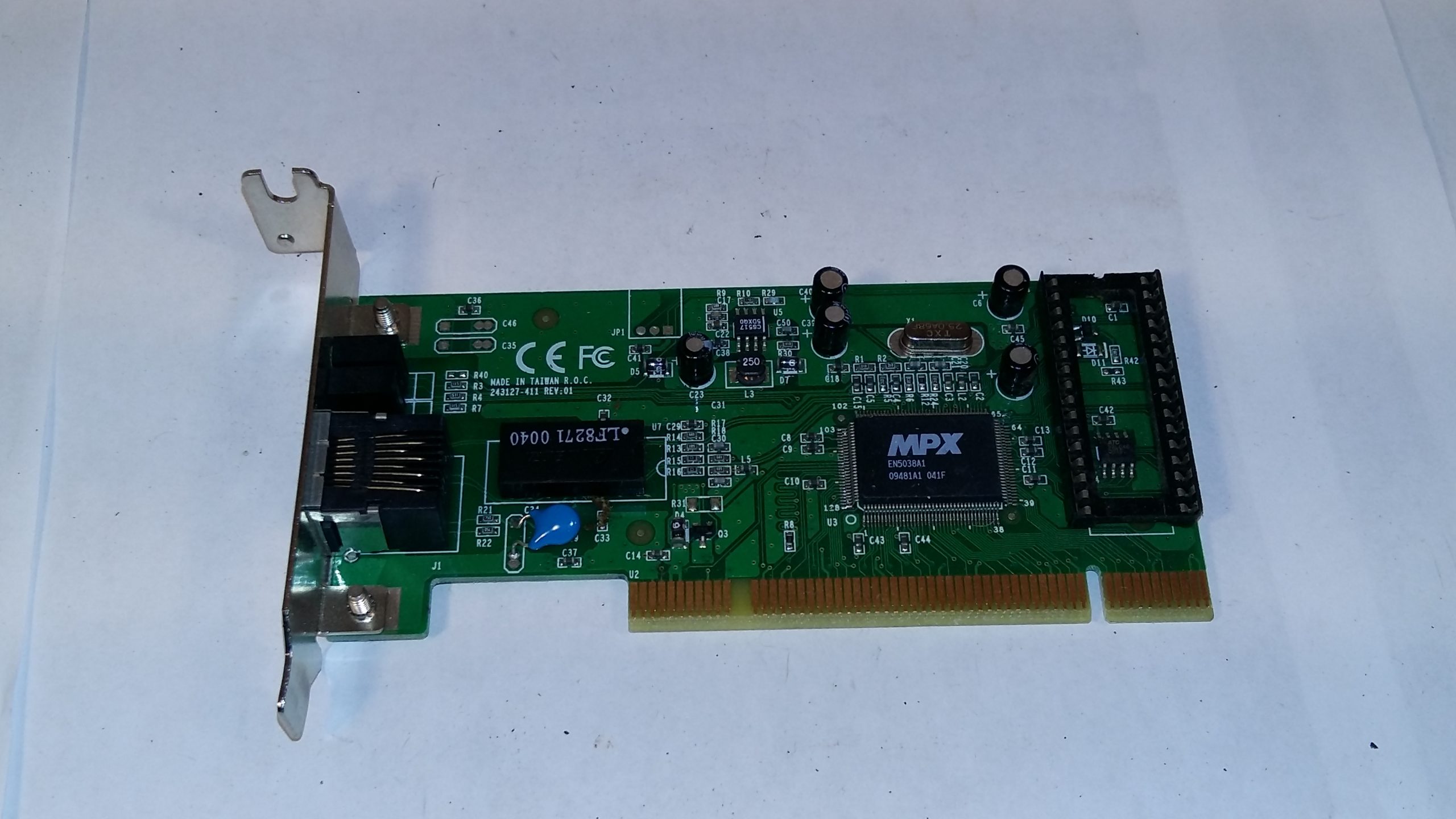 Carte réseau Accton EN1207D-TX – PCI Fast Ethernet 10/100 Mbps – FRU 19K4309