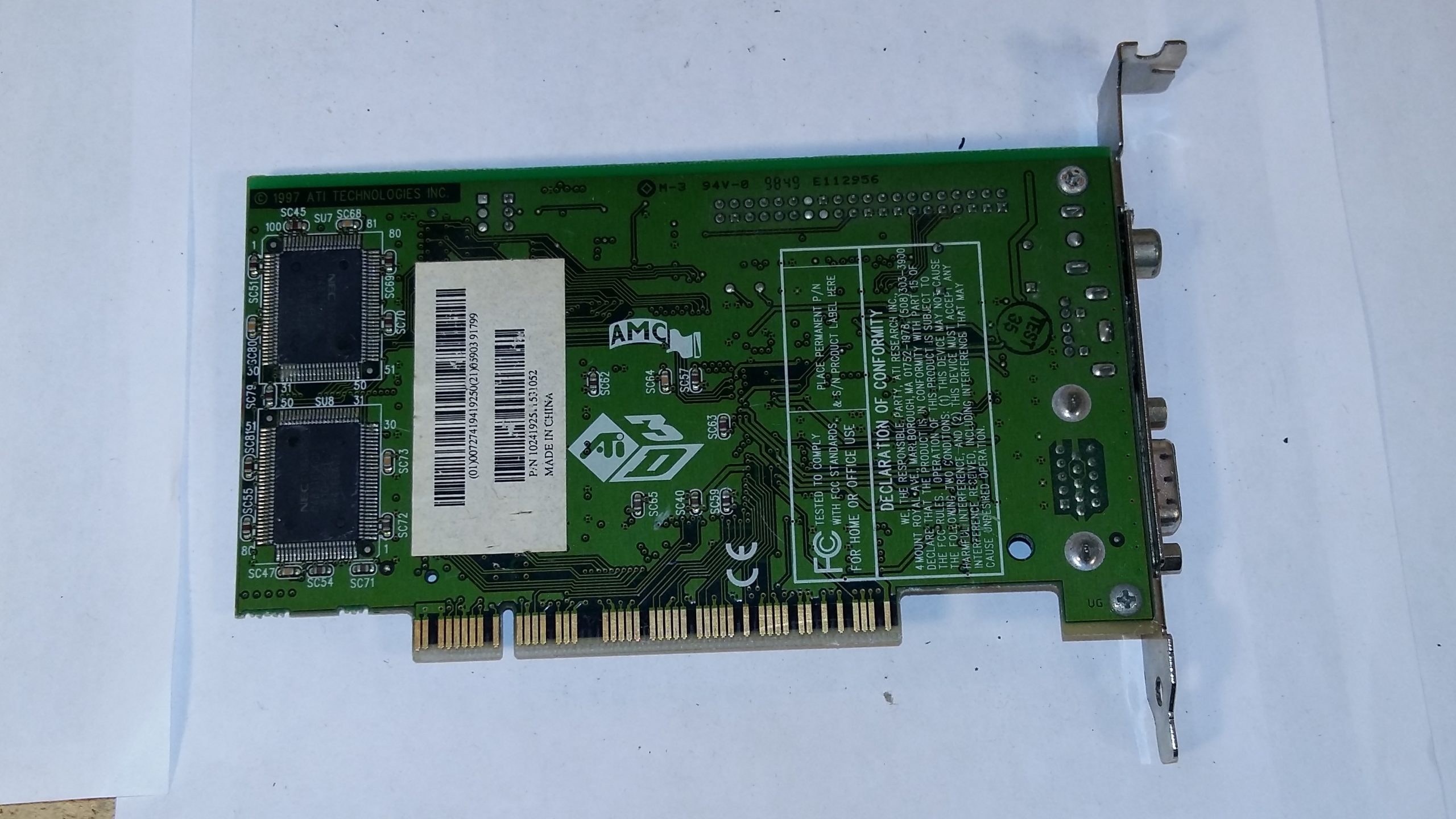 Carte graphique ATI 3D Rage Pro Turbo – 8 Mo SDR – Interface AGP – Vintage 1997