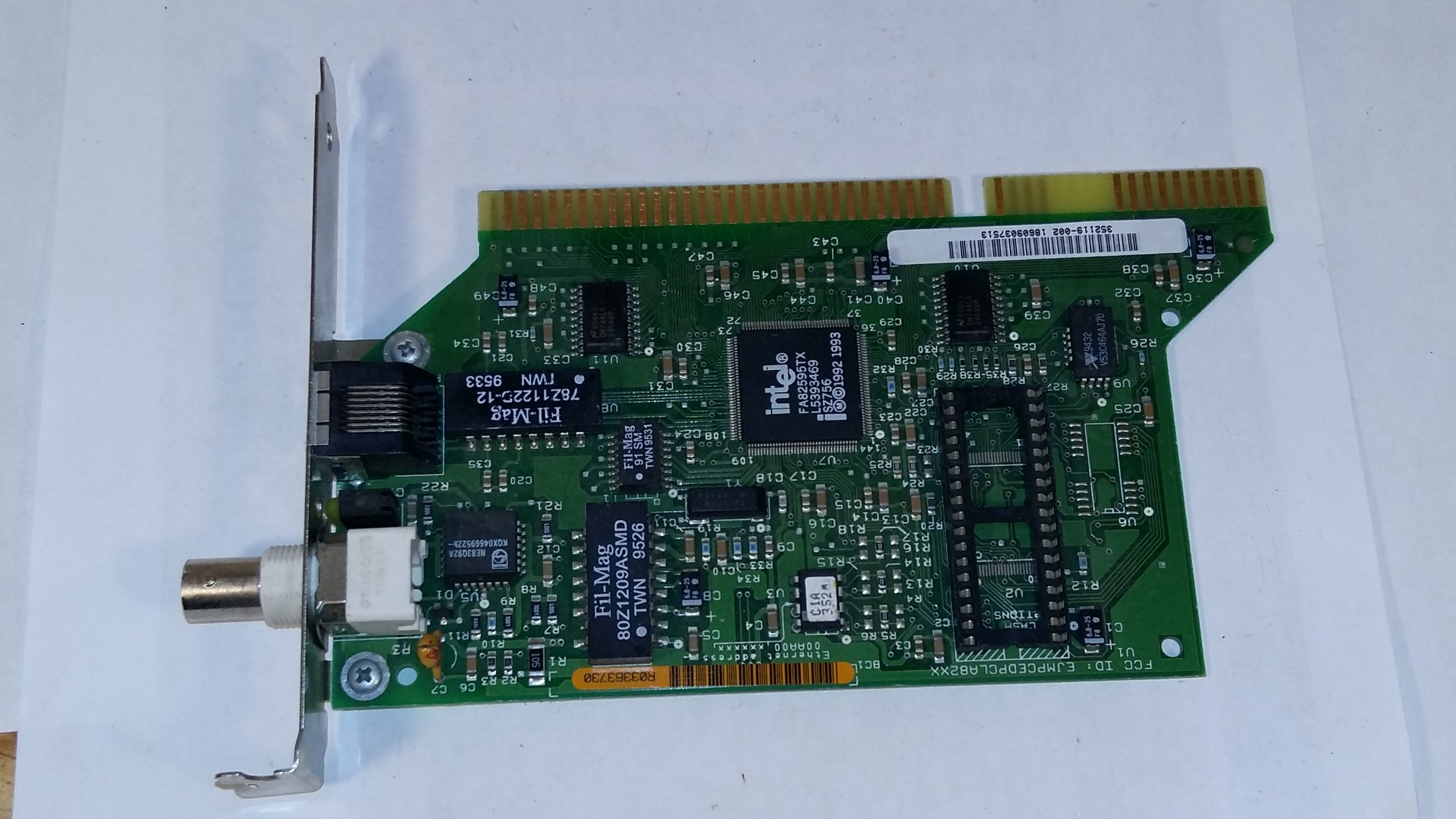 Carte réseau ISA LAN BNC Intel FA82595TX, identifiant FCC : EJMPCEDPCLA82XX
