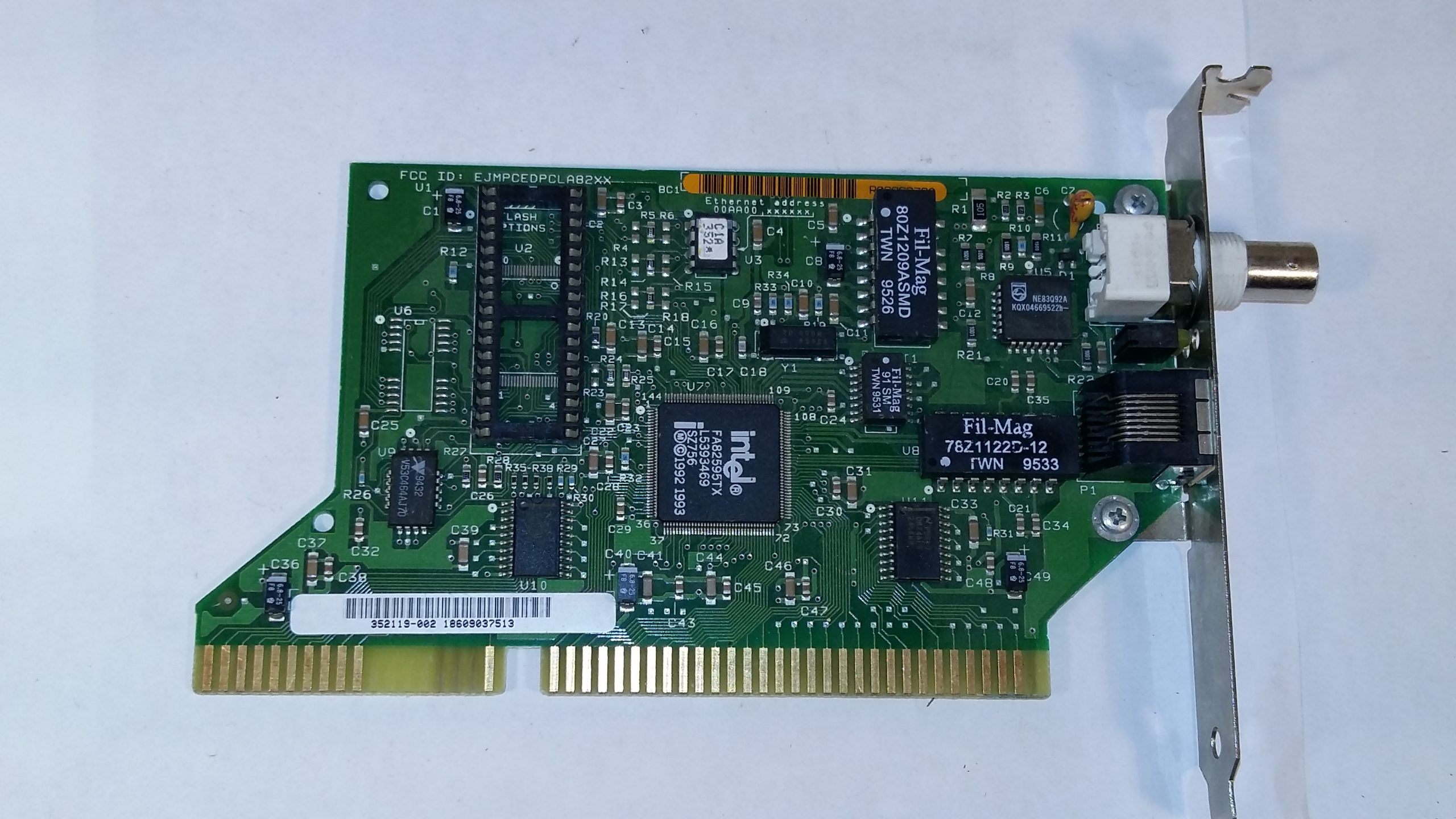 Carte réseau ISA LAN BNC Intel FA82595TX, identifiant FCC : EJMPCEDPCLA82XX
