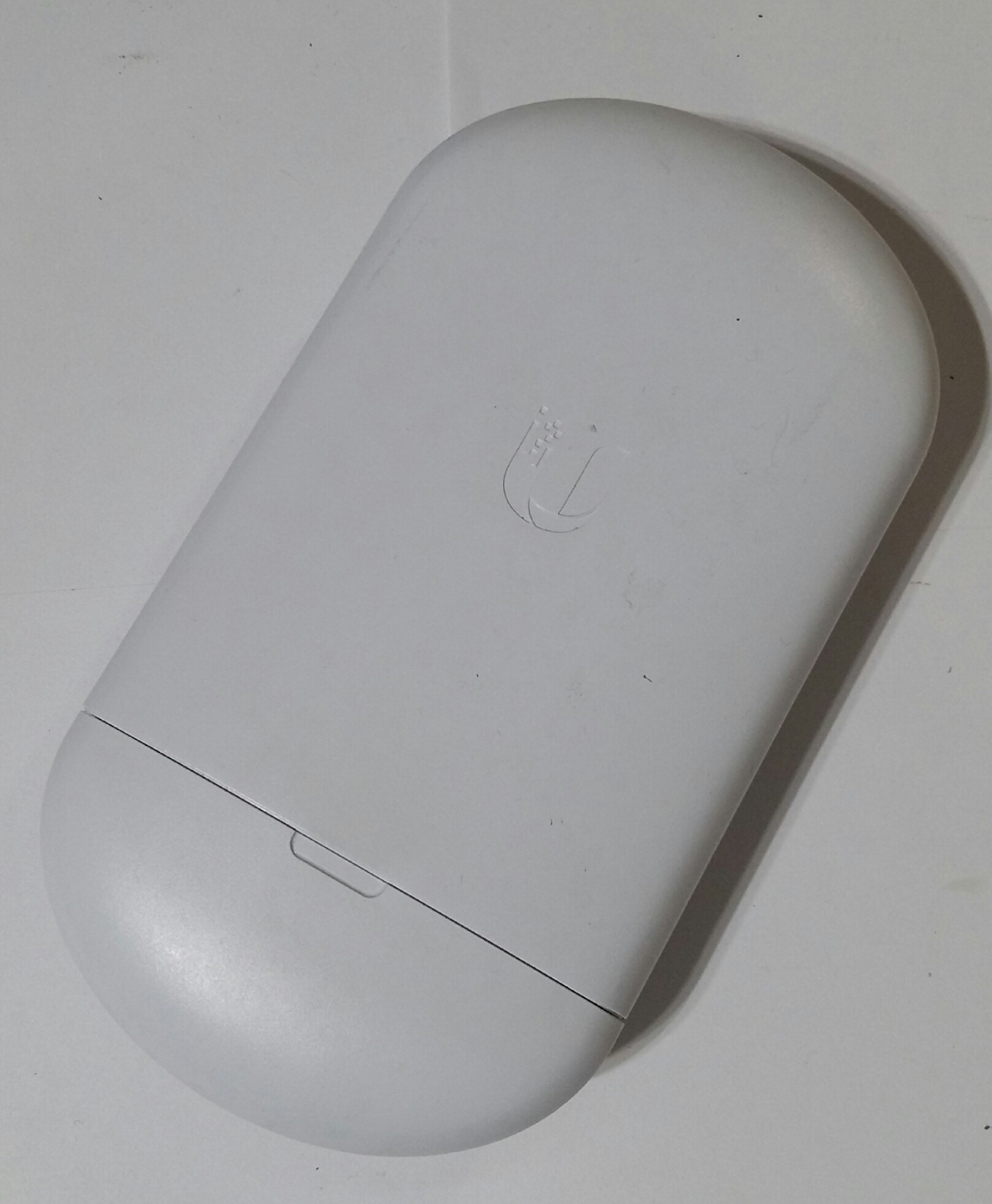 NanoStation Loco 5AC d’Ubiquiti Networks (LOCO5AC-US) Neuve – Sans boîte, sans PoE