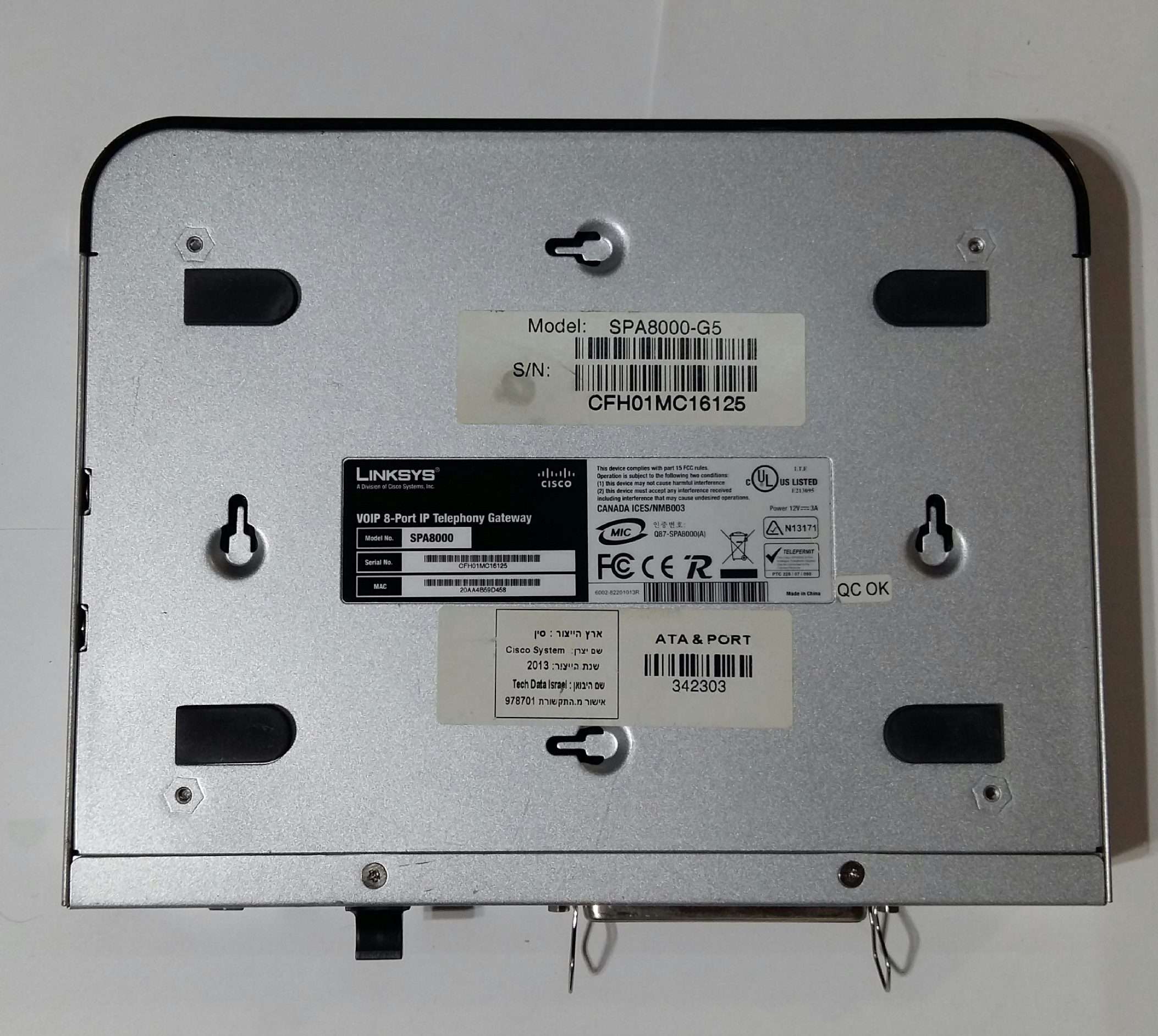 Passerelle téléphonique IP VoIP 8 ports Linksys Cisco SPA8000 SPA8000-G1