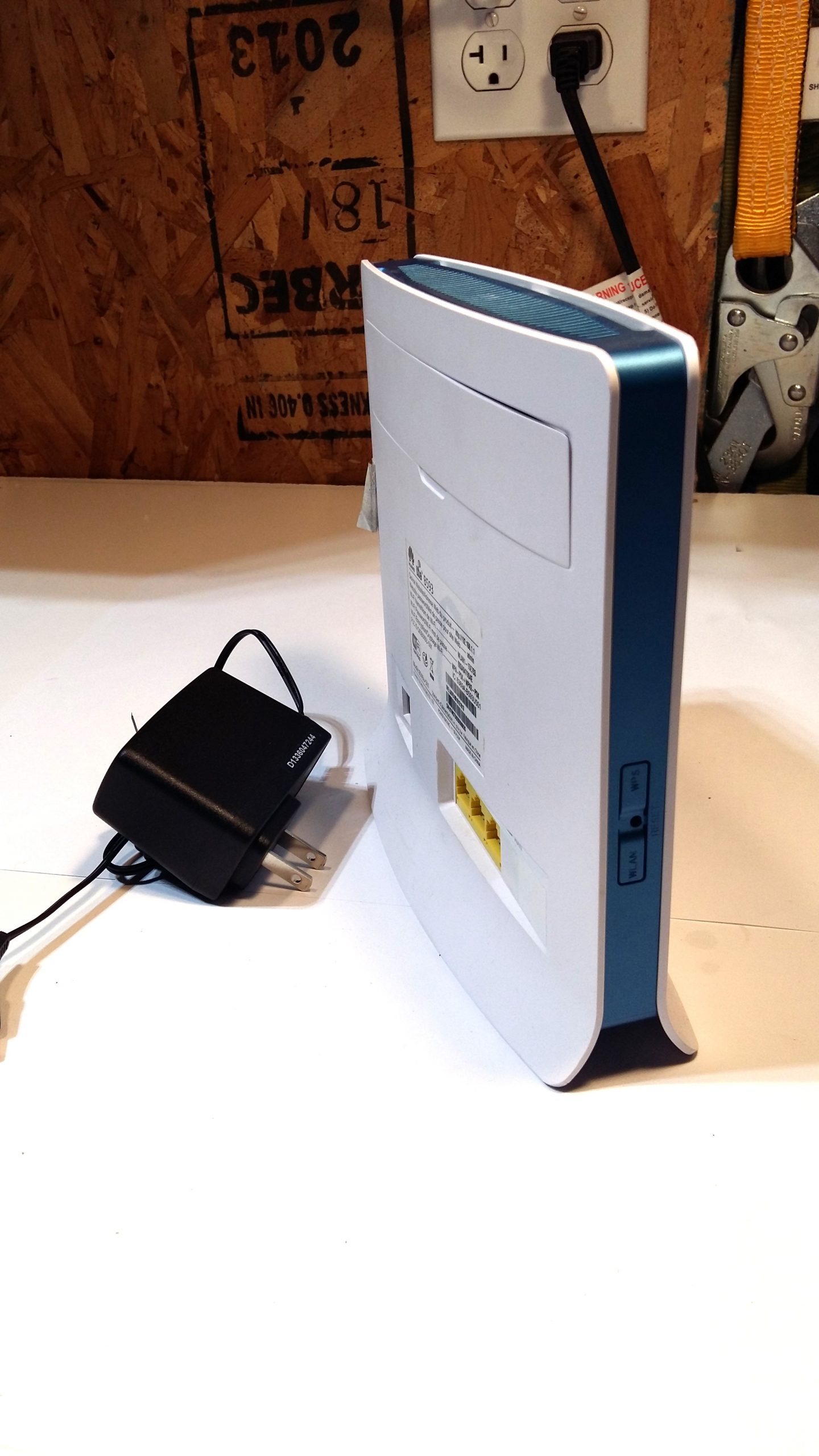 Routeur Wi-Fi industriel Huawei B593 4G LTE CPE