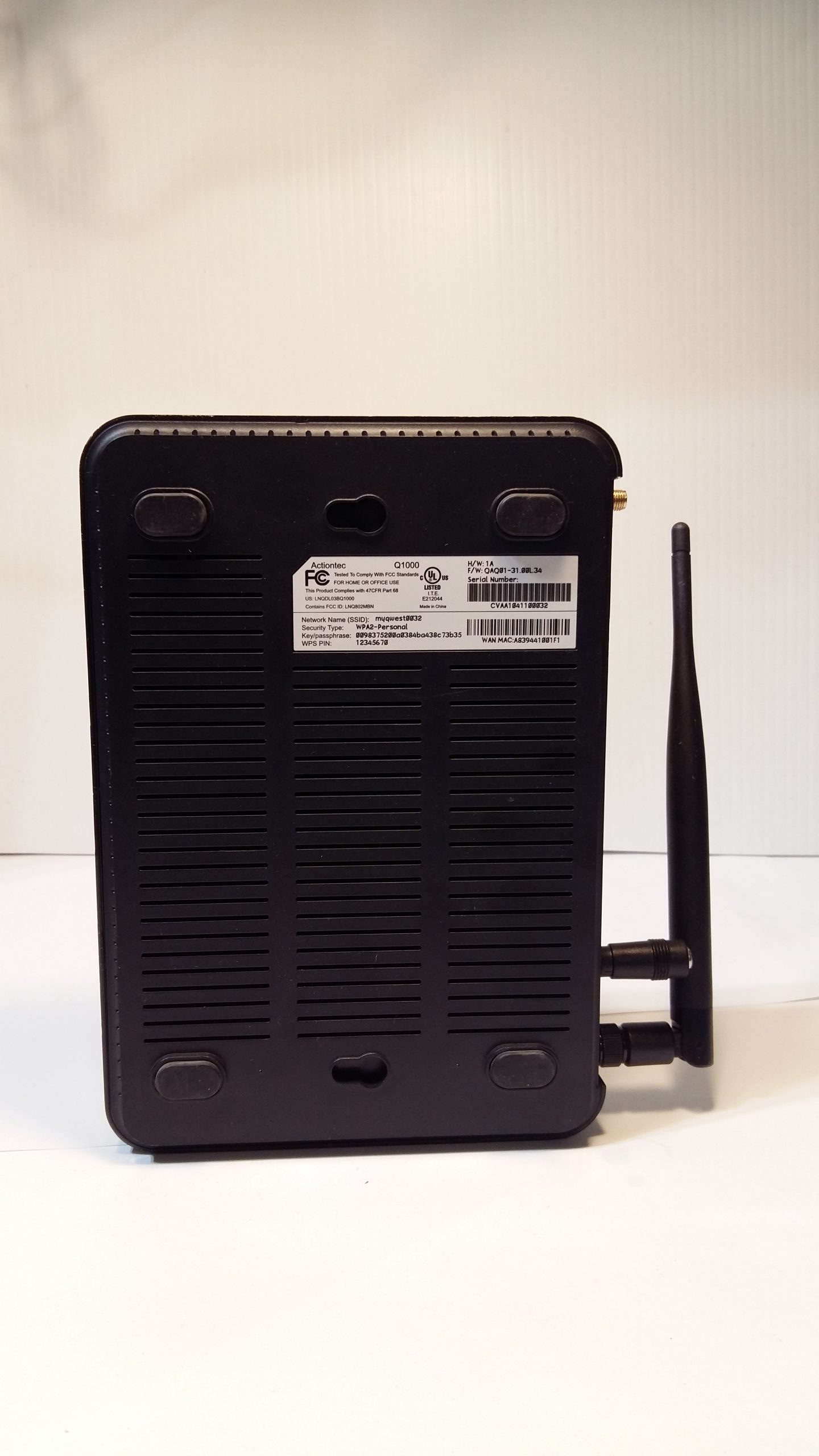 Routeur modem DSL Qwest Actiontec Q1000 avec routeur sans fil 4 ports