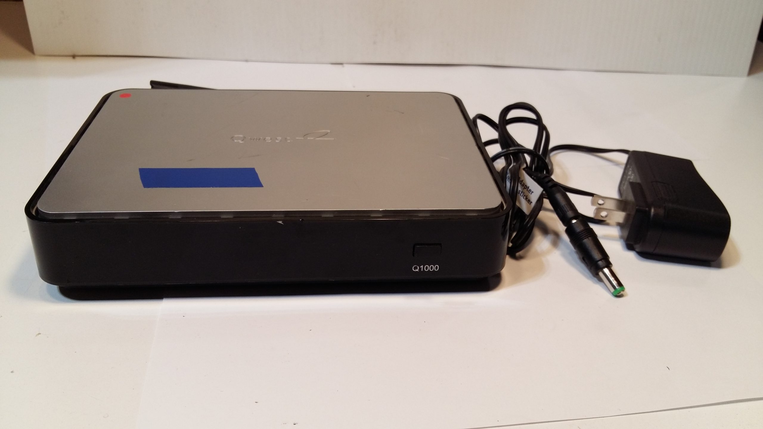 Routeur modem DSL Qwest Actiontec Q1000 avec routeur sans fil 4 ports