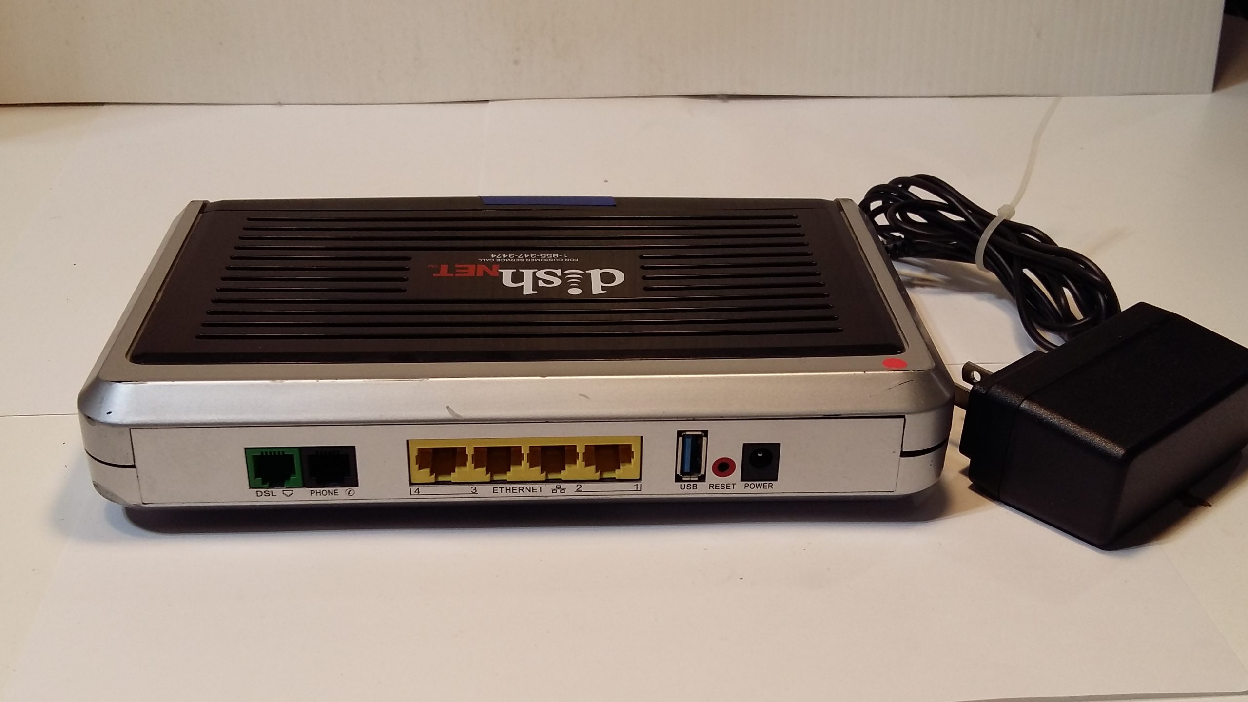 Modem Internet Wi-Fi Dish C1000A avec ports USB/Ethernet/DSL/Téléphone