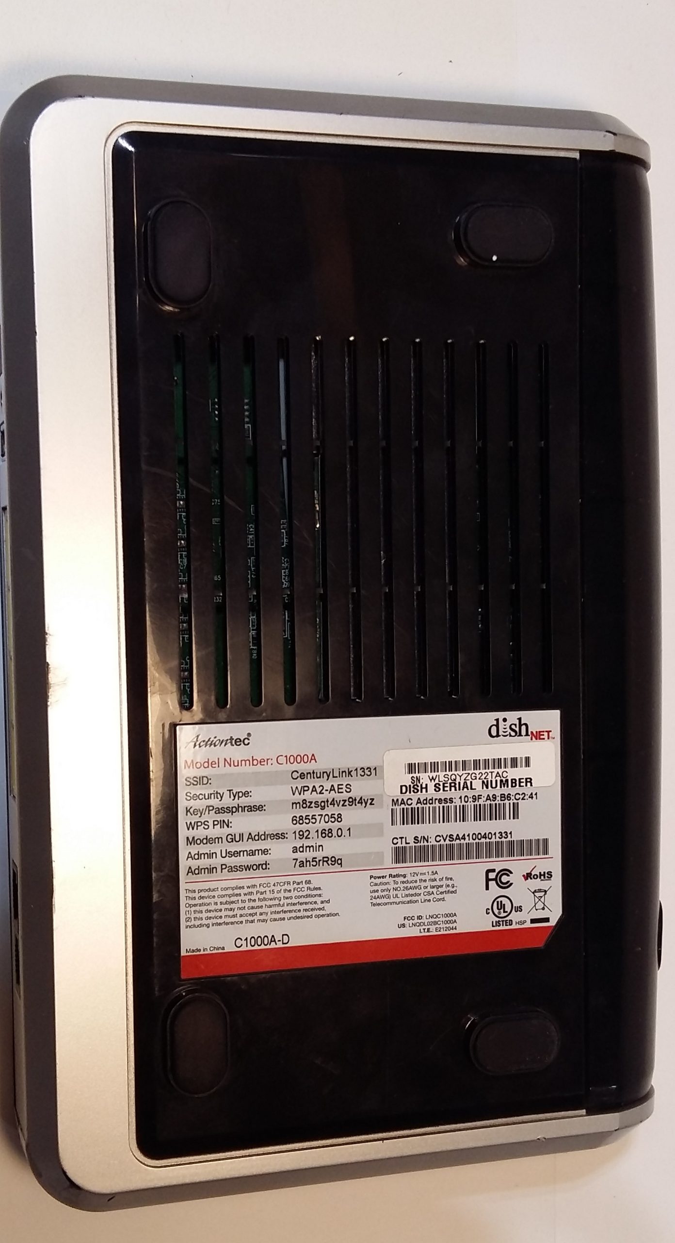 Modem Internet Wi-Fi Dish C1000A avec ports USB/Ethernet/DSL/Téléphone