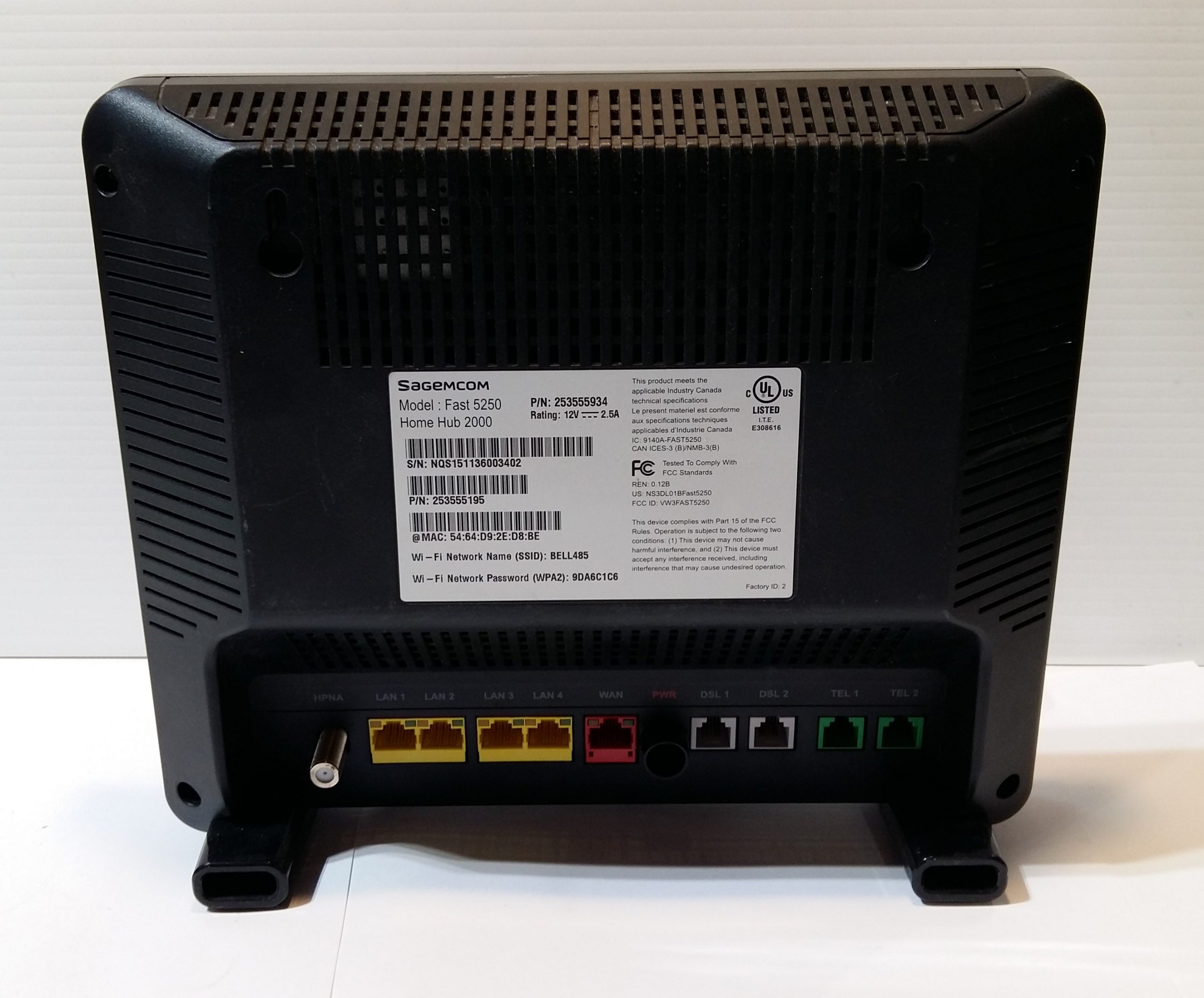 Bell Sagemcom Fast 5250 Home Hub 2000 AVEC Alimentation Électrique TESTÉ Spécificités de l’article