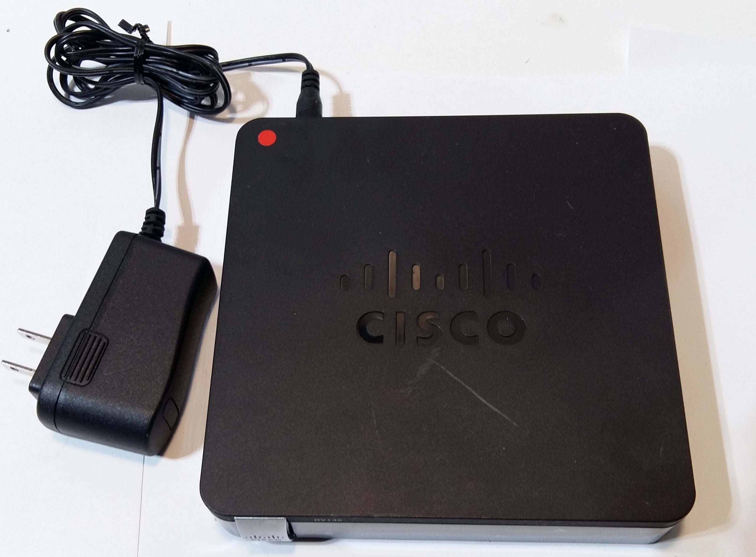 Routeur Cisco Small Business RV130 4 ports