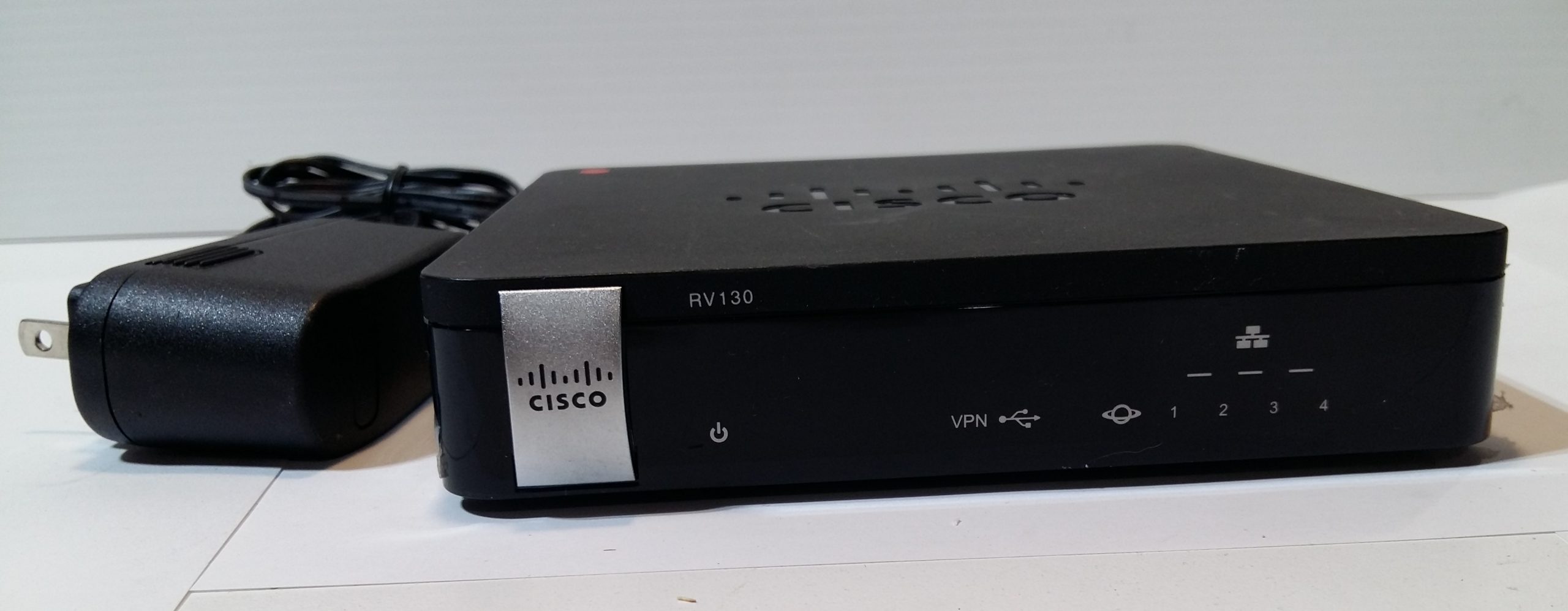 Routeur Cisco Small Business RV130 4 ports
