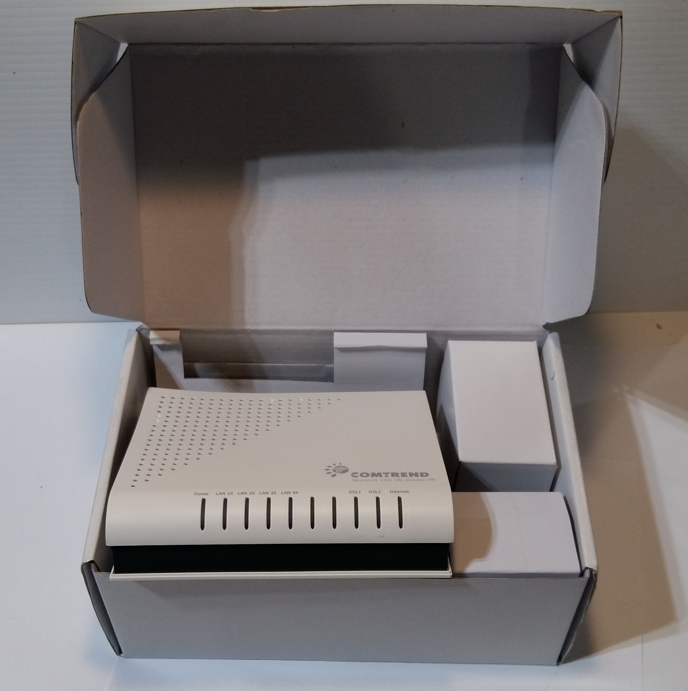 Comtrend NexusLink 3101 Routeur de liaison DSL (Bonded CPE) Vdsl2 @f8