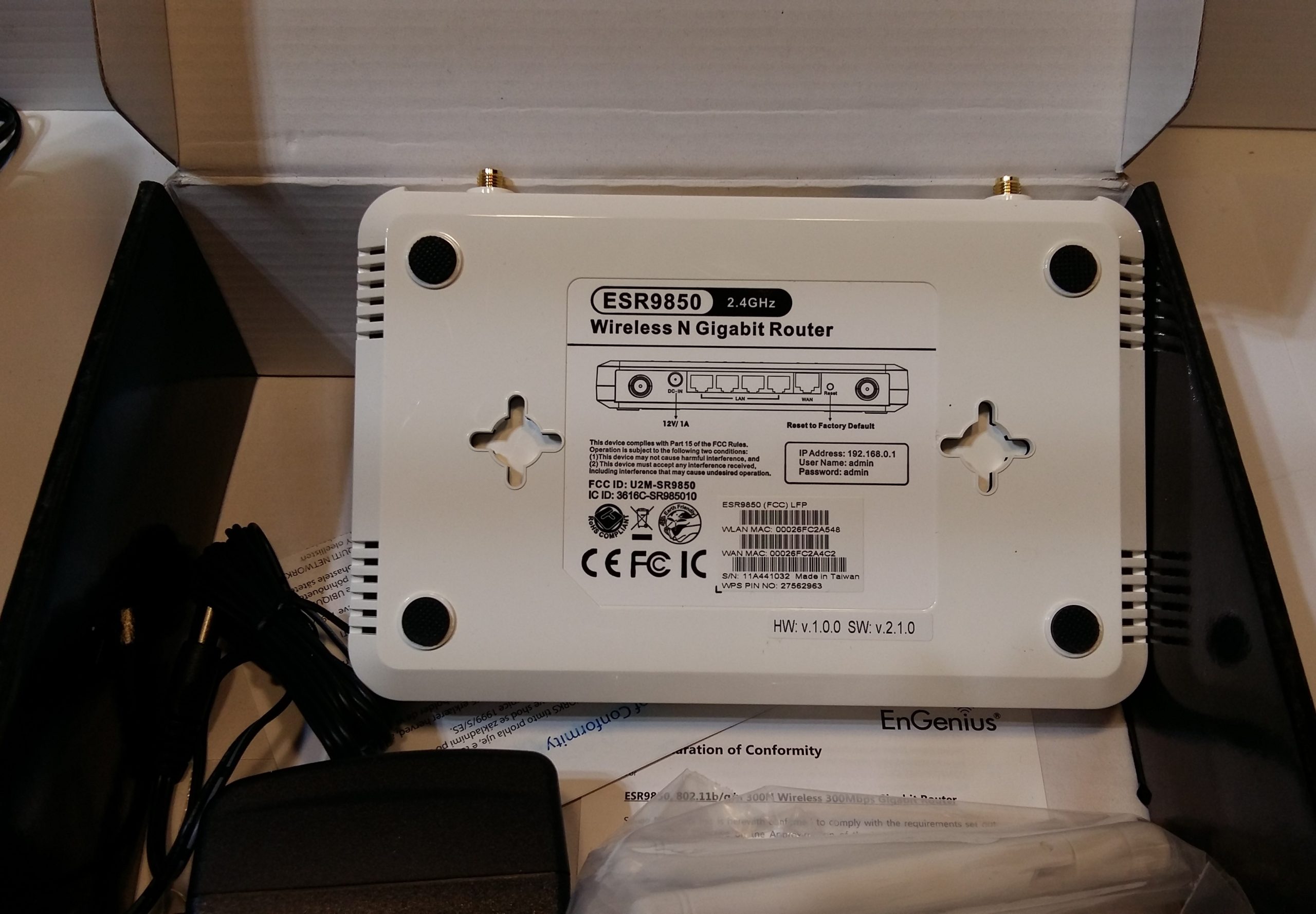 Routeur WiFi EnGenius ESR-9850