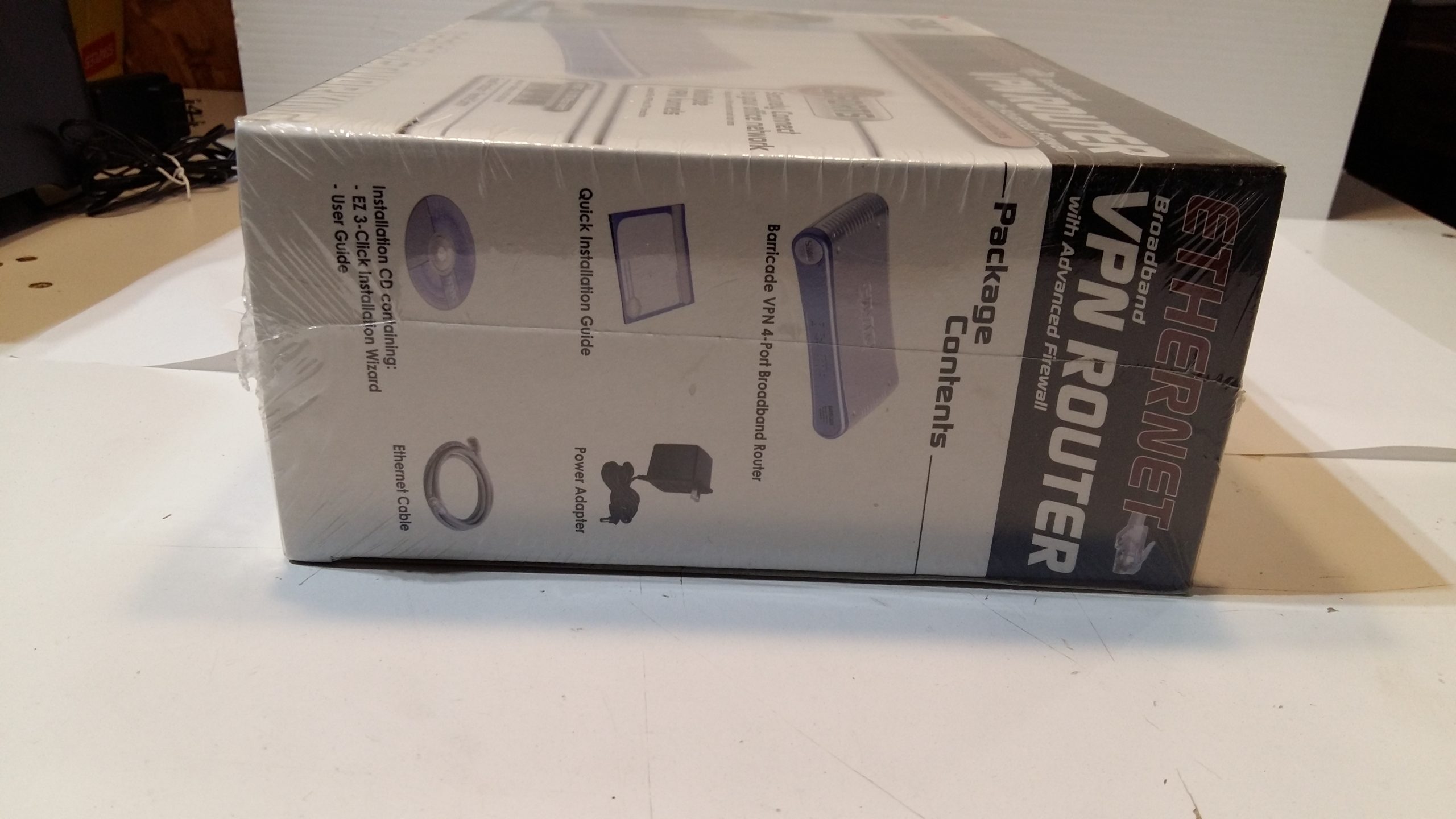 SMC Networks Barricade Routeur haut débit sans fil 4 ports SMCWBR14-G 802.11g