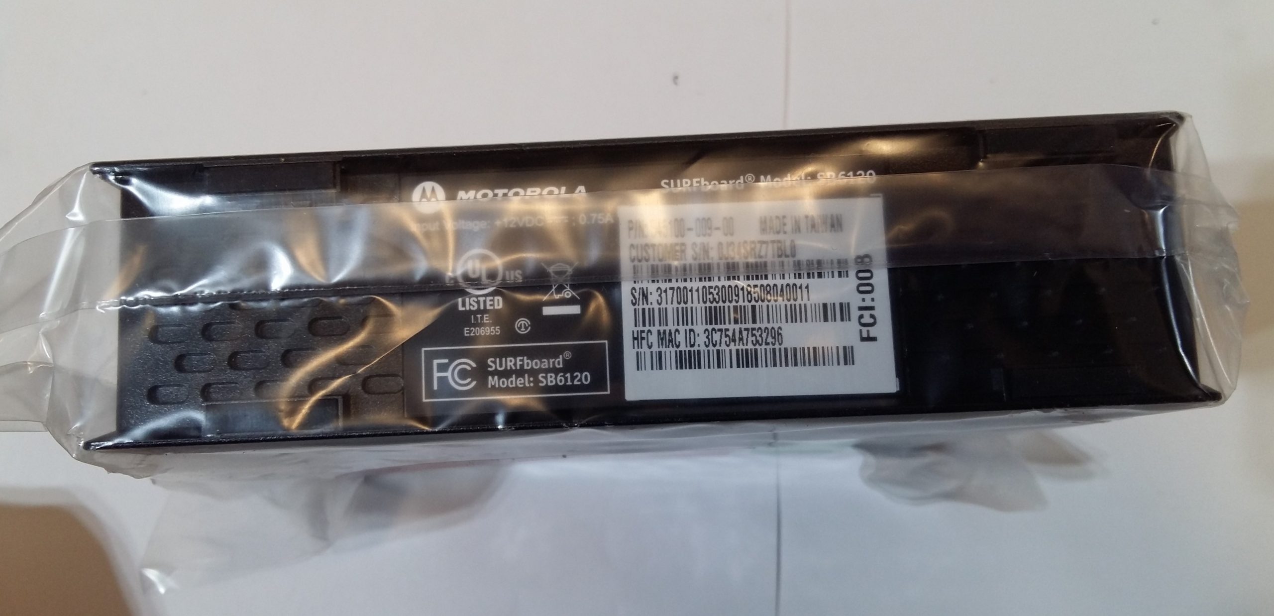 Passerelle modem câble sans fil Motorola SBG6580 Surfboard eXtreme DOCSIS 3.0