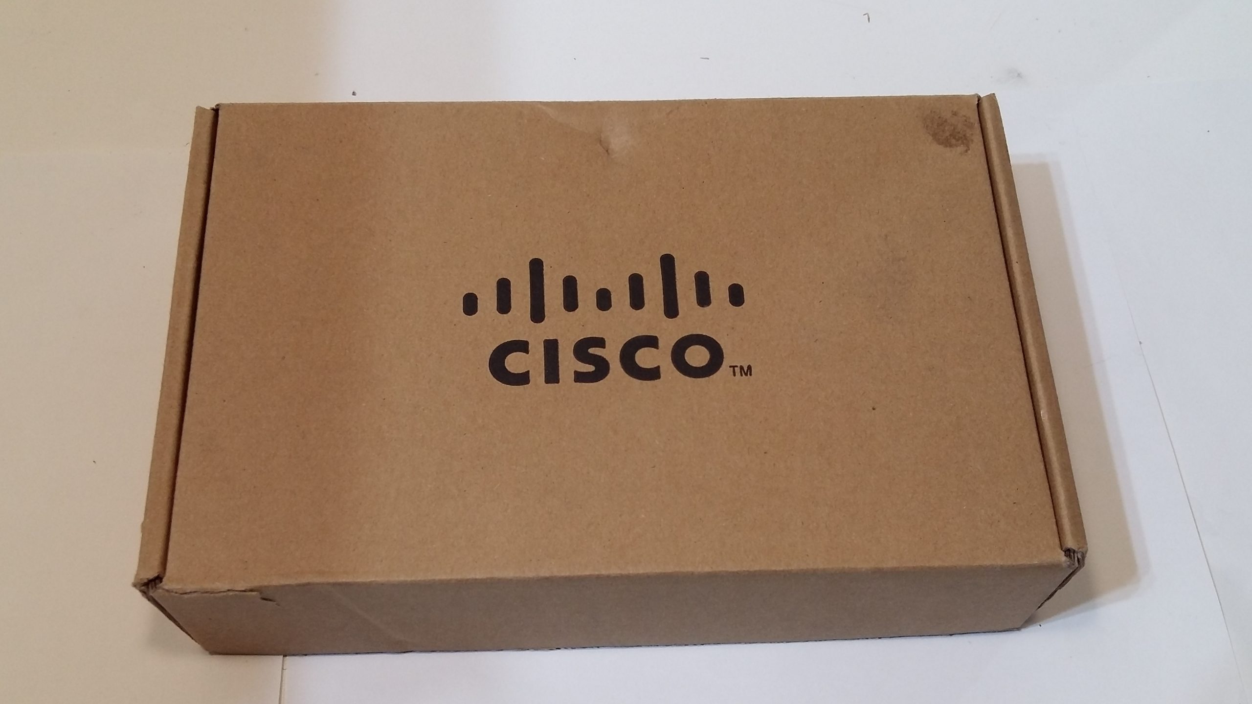 Adaptateur téléphonique analogique Cisco ATA190 UC 2 ports – NEUF (EMBALLAGE OUVERT)