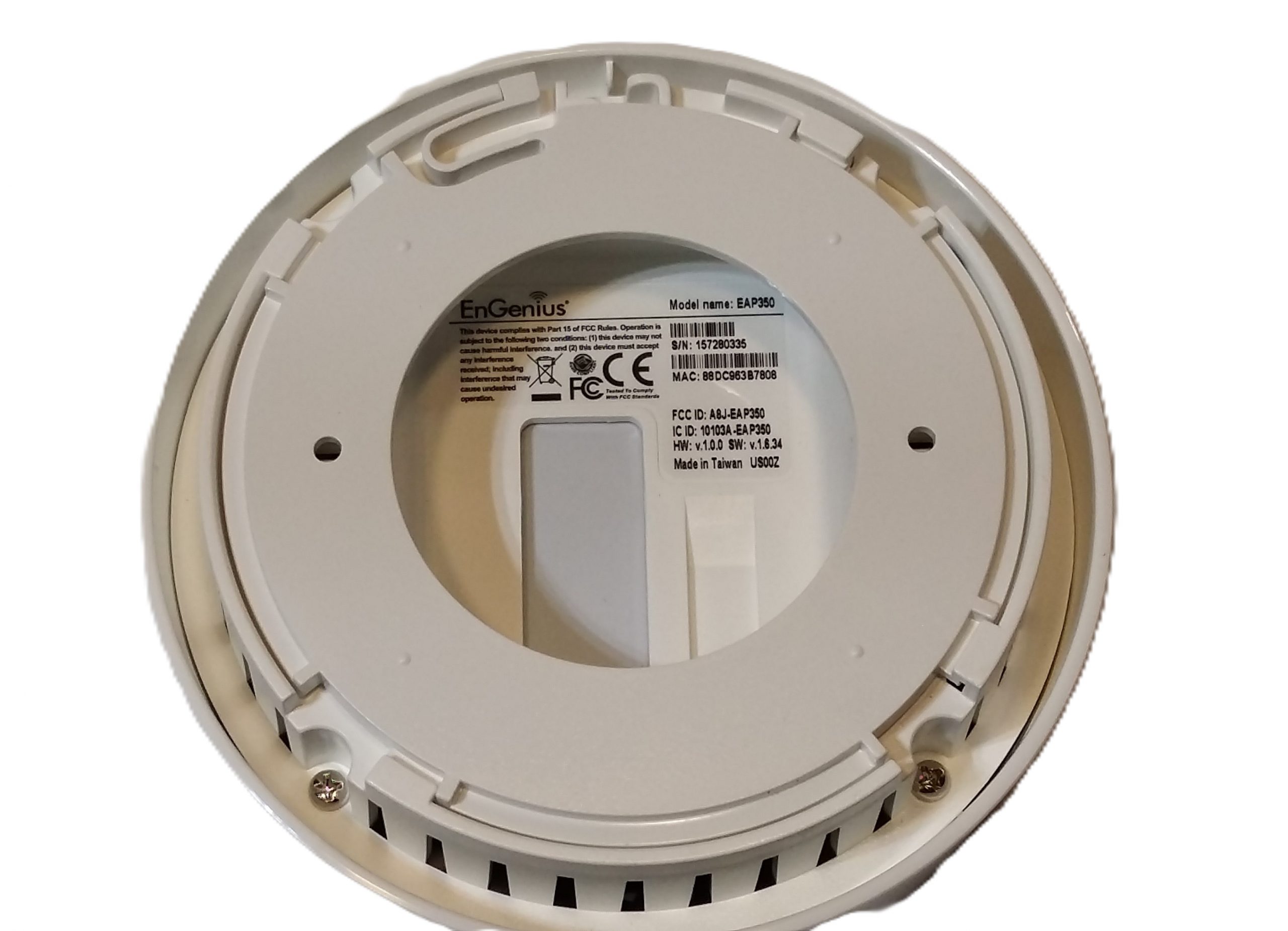 Point d’accès Wi-Fi Gigabit haute puissance d’intérieur EnGenius EAP350 N300