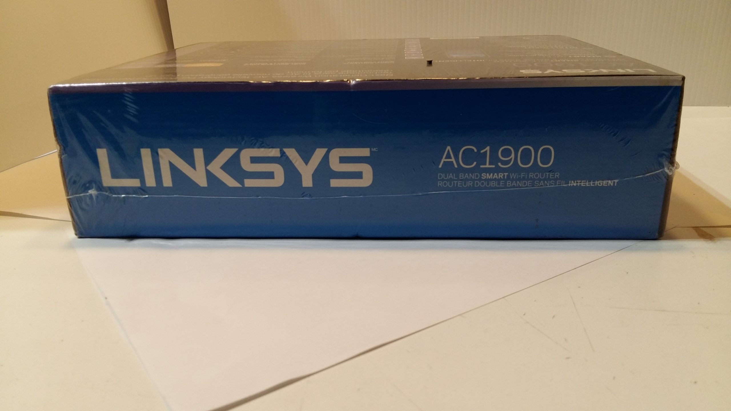 Routeur Wi-Fi intelligent double bande Linksys EA6900 AC1900 – Ports Gigabit, 3 antennes – NEUF