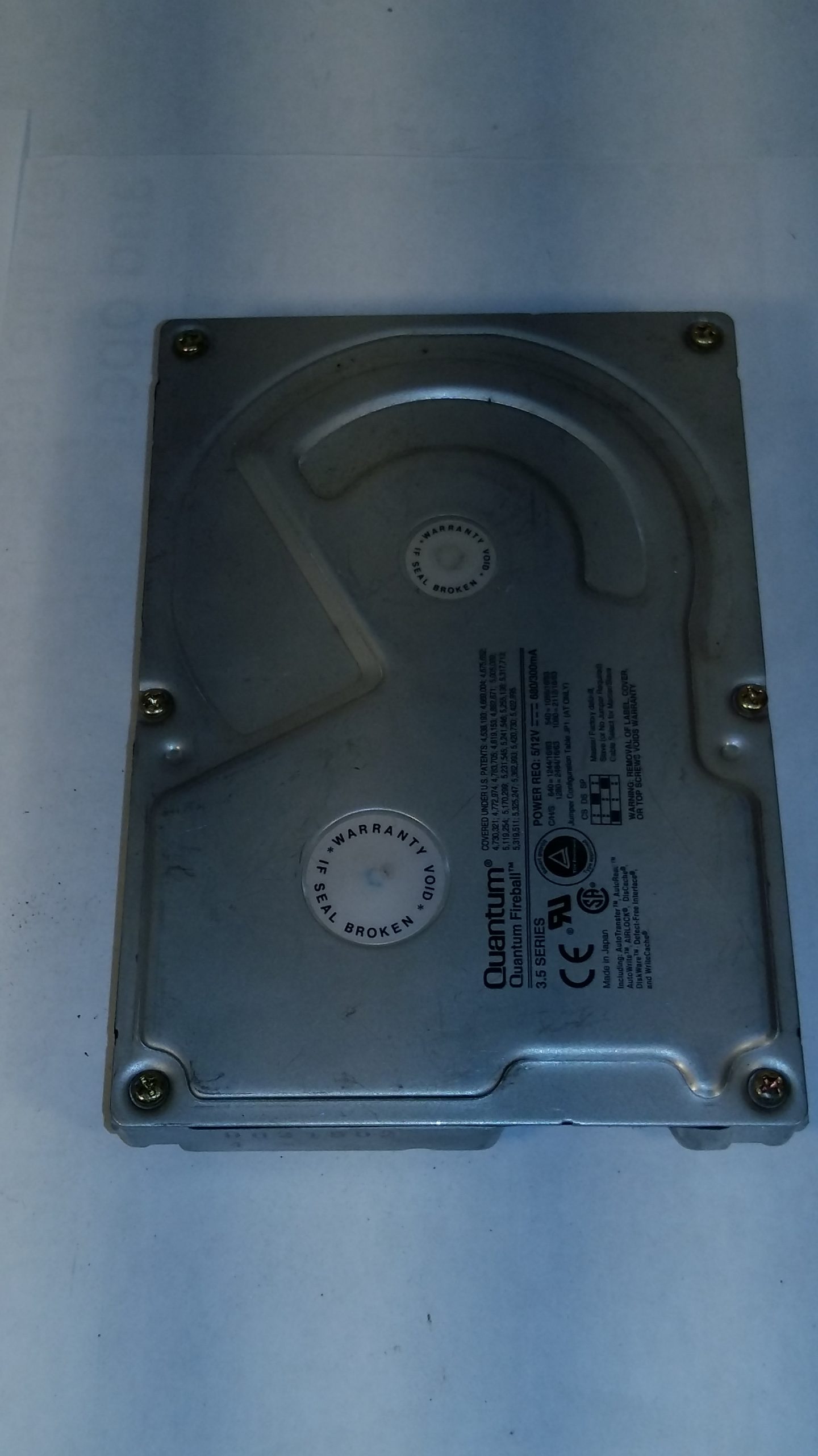 Disque dur Quantum Fireball 1280AT – 1,2 Go – IDE / ATA – Vintage rétro PC