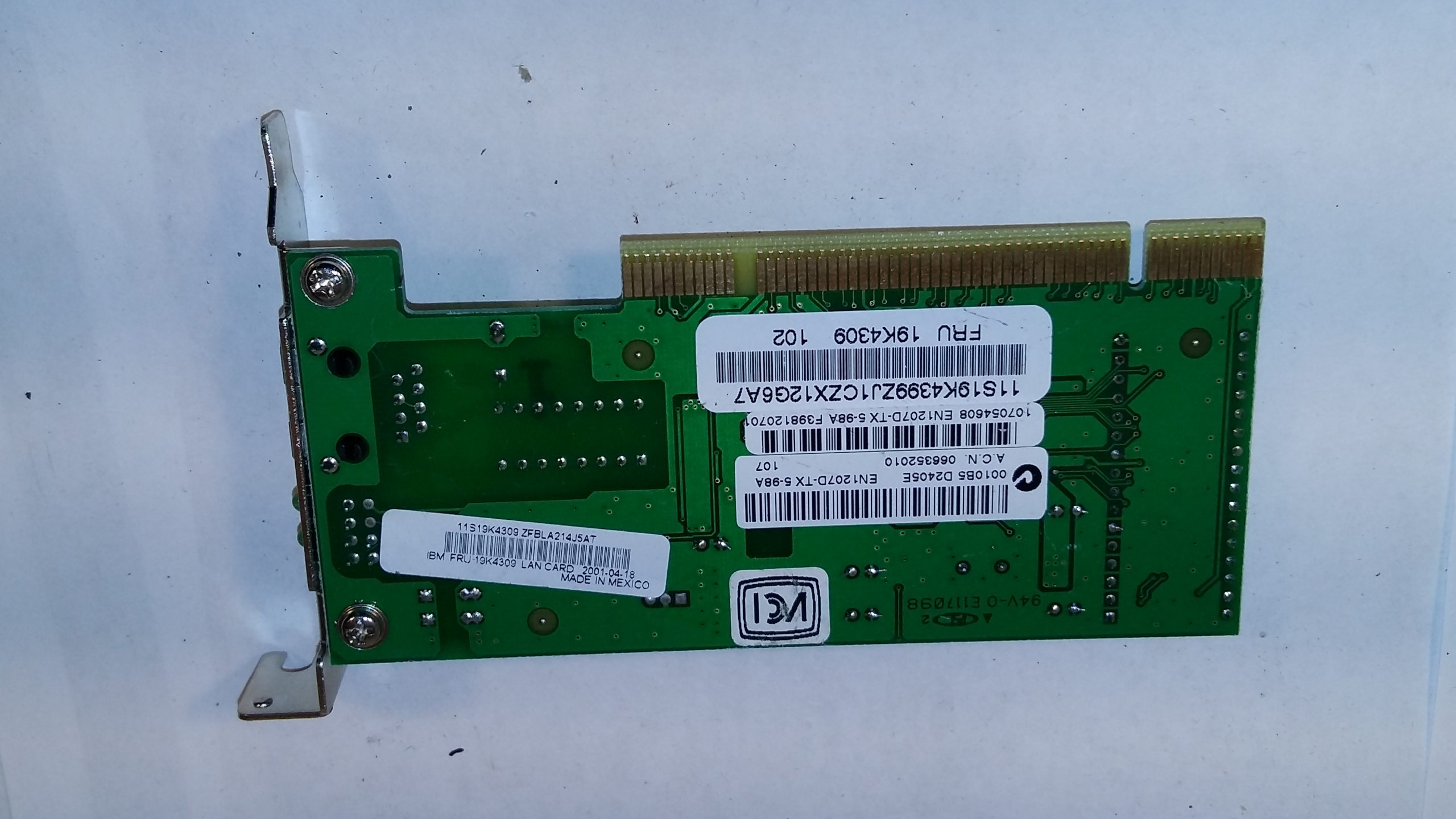 Carte réseau Accton EN1207D-TX – PCI Fast Ethernet 10/100 Mbps – FRU 19K4309