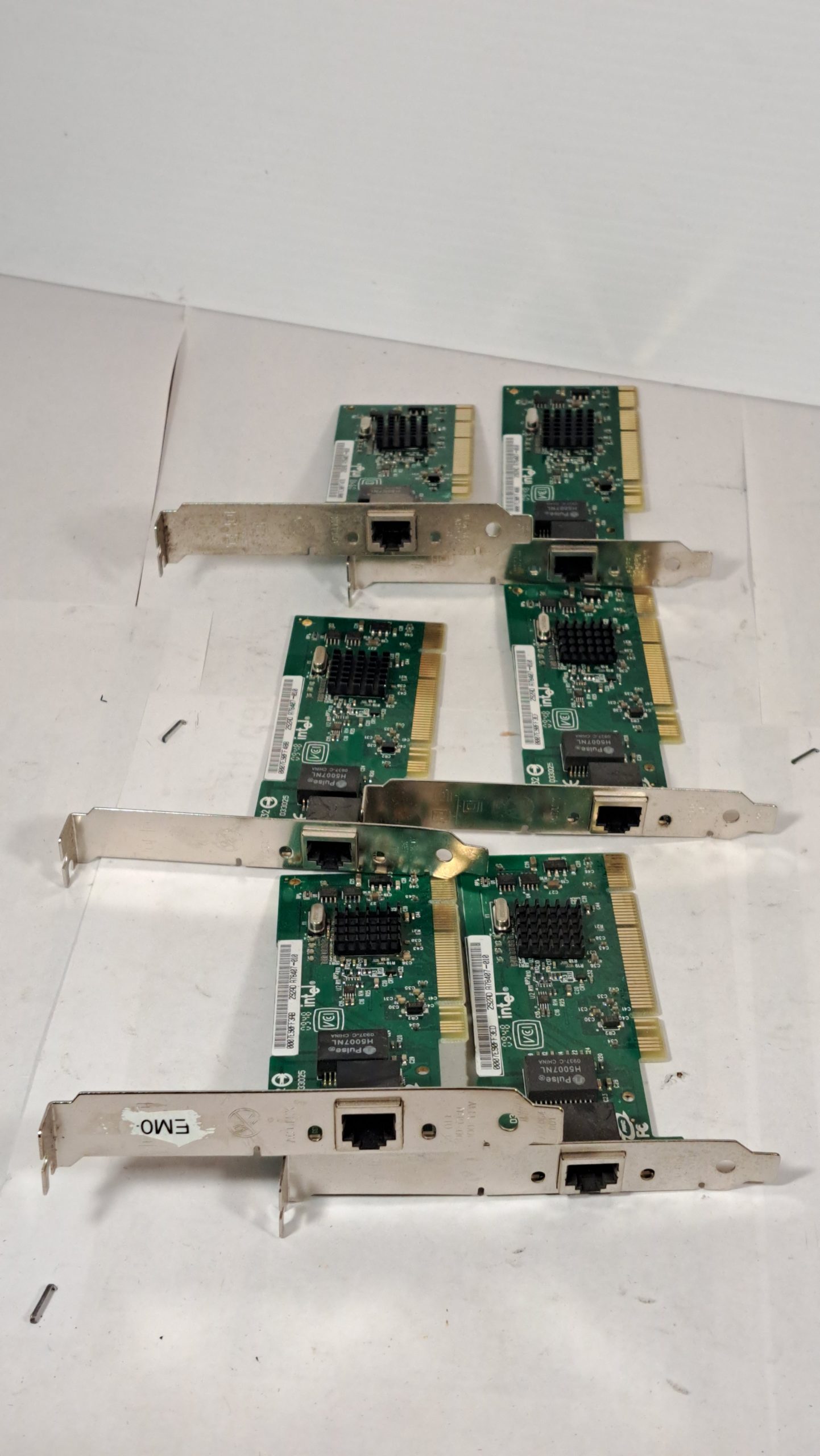 CARTE RÉSEAU PCI DE BUREAU INTEL PRO/1000 MT / PWLA8390MT