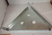 Plaque de Jonction Triangulaire en Acier Galvanisé – Soufflet d’Angle Robuste