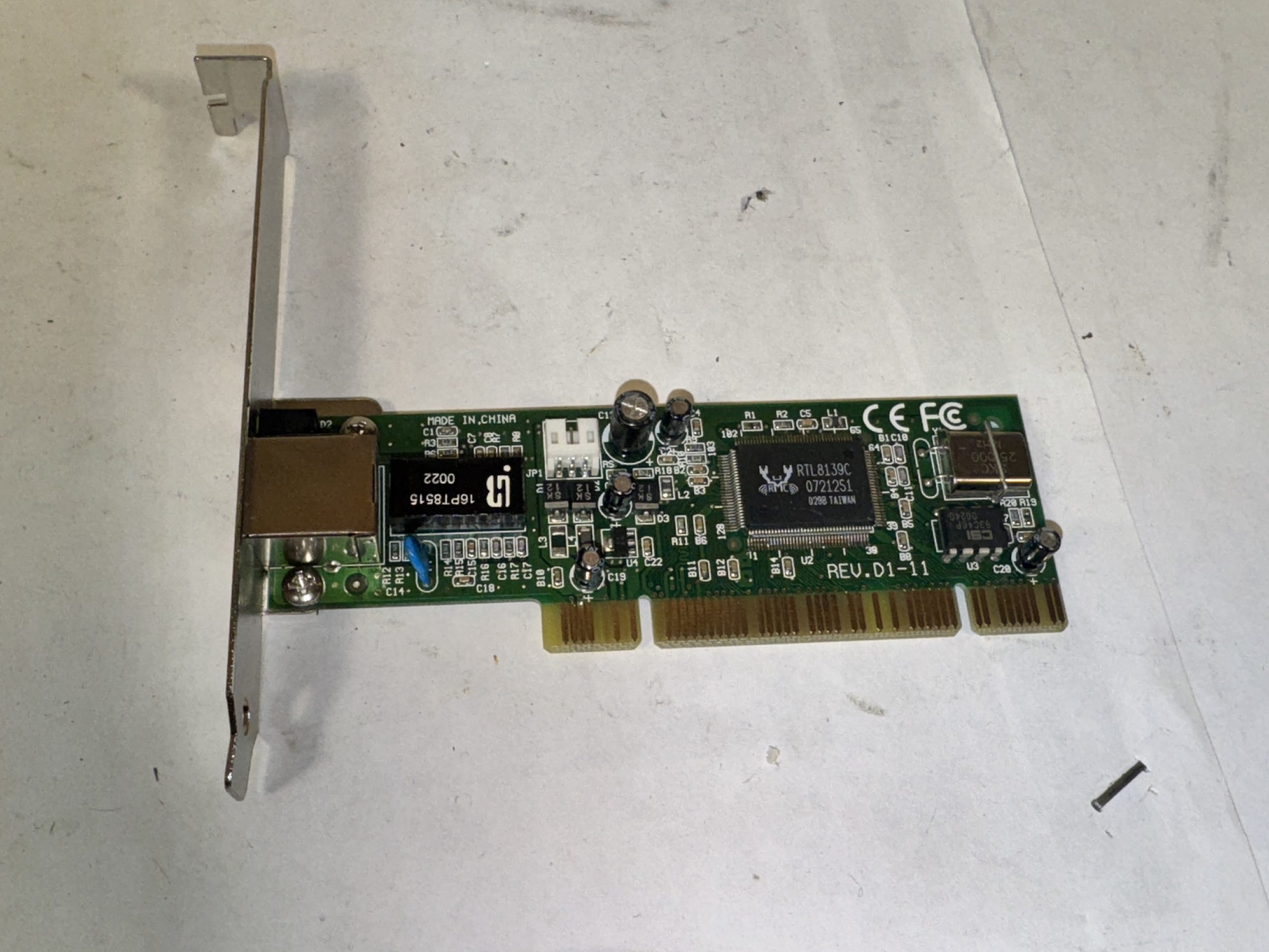 Carte Ethernet Soho Fast/RE 10/100 neuve