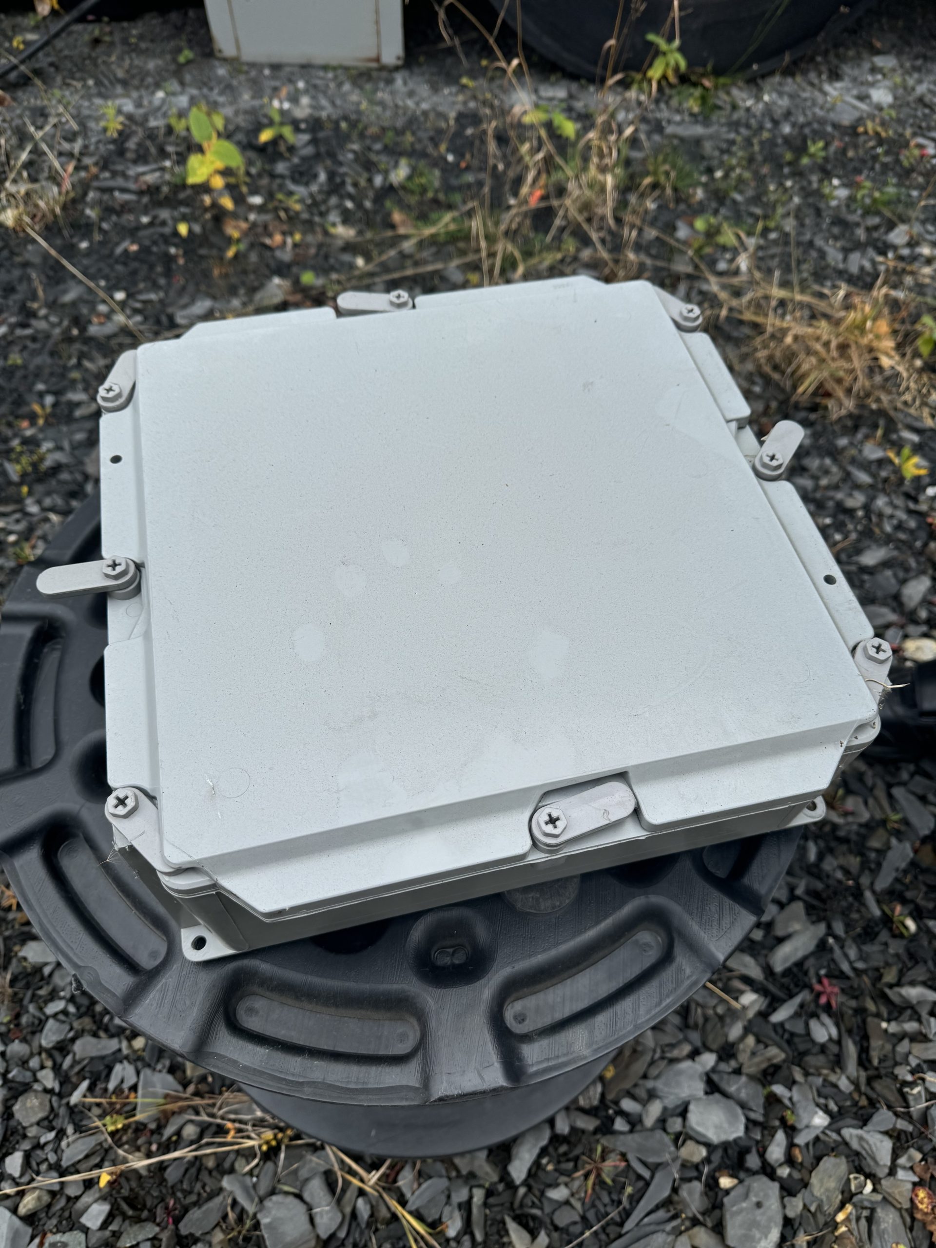 Boîte de jonction JBX664 6″x6″x4″ 5 de disponible