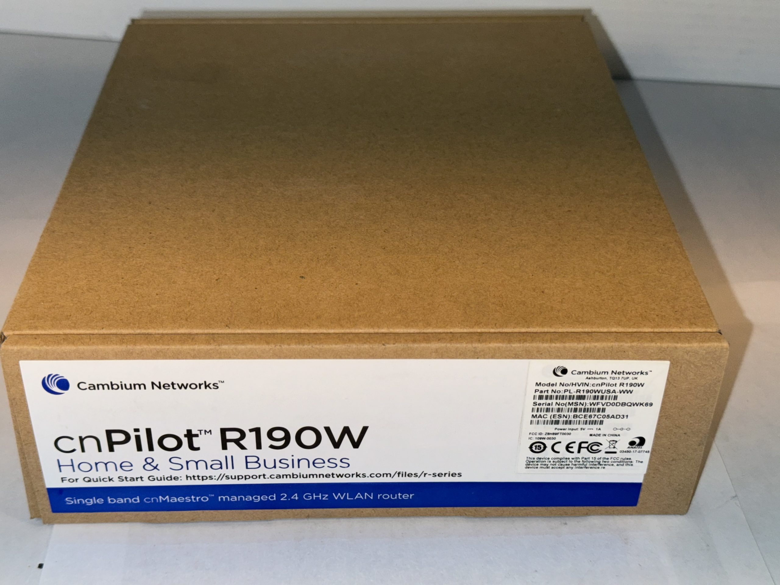 Routeur WLAN Gigabit bi-bande Cambium cnPilot R201 US 802.11ac – NEUF EN BOÎTE