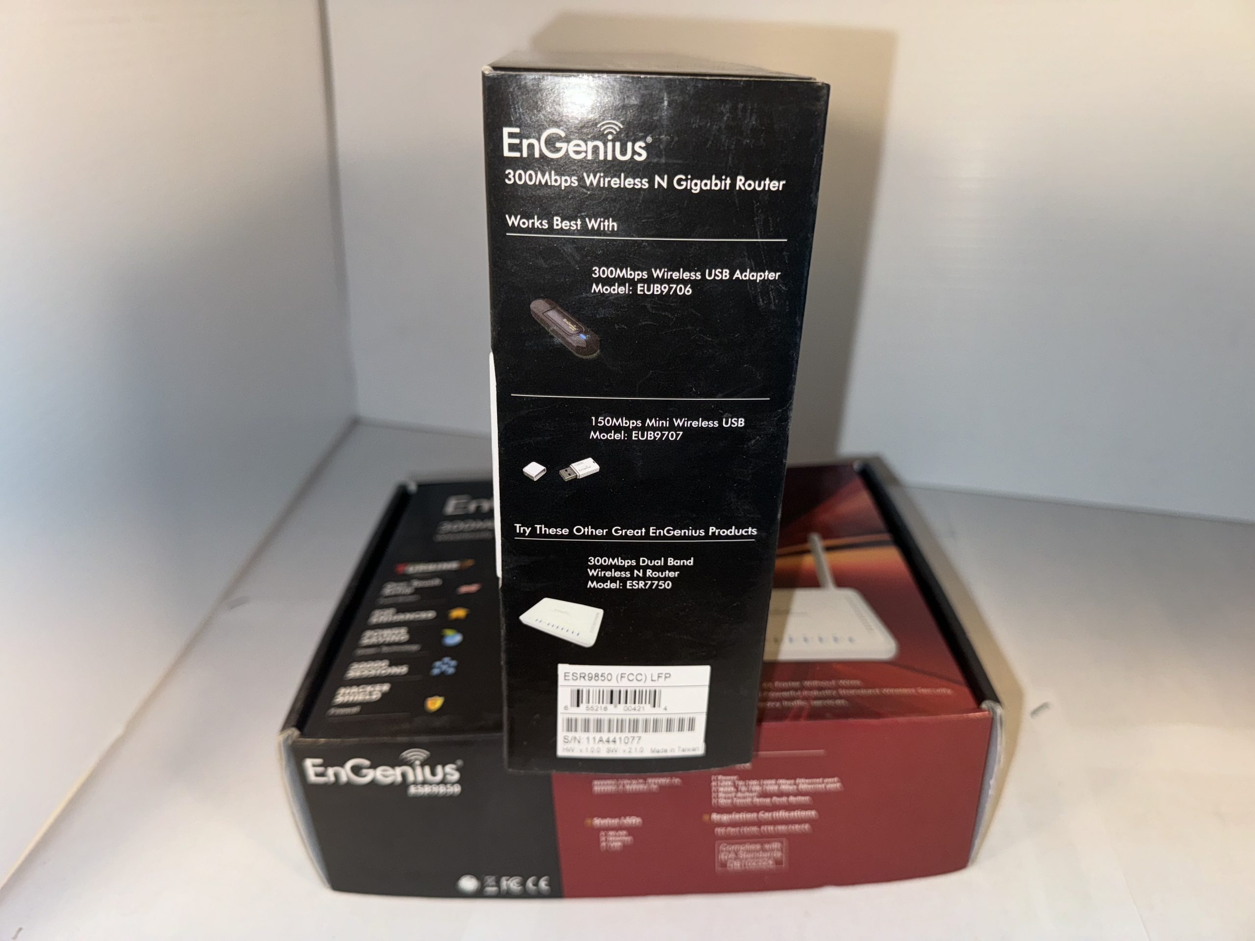 Routeur Gigabit Sans Fil N Haute Performance EnGenius ESR7750 – Jusqu’à 300 Mbps