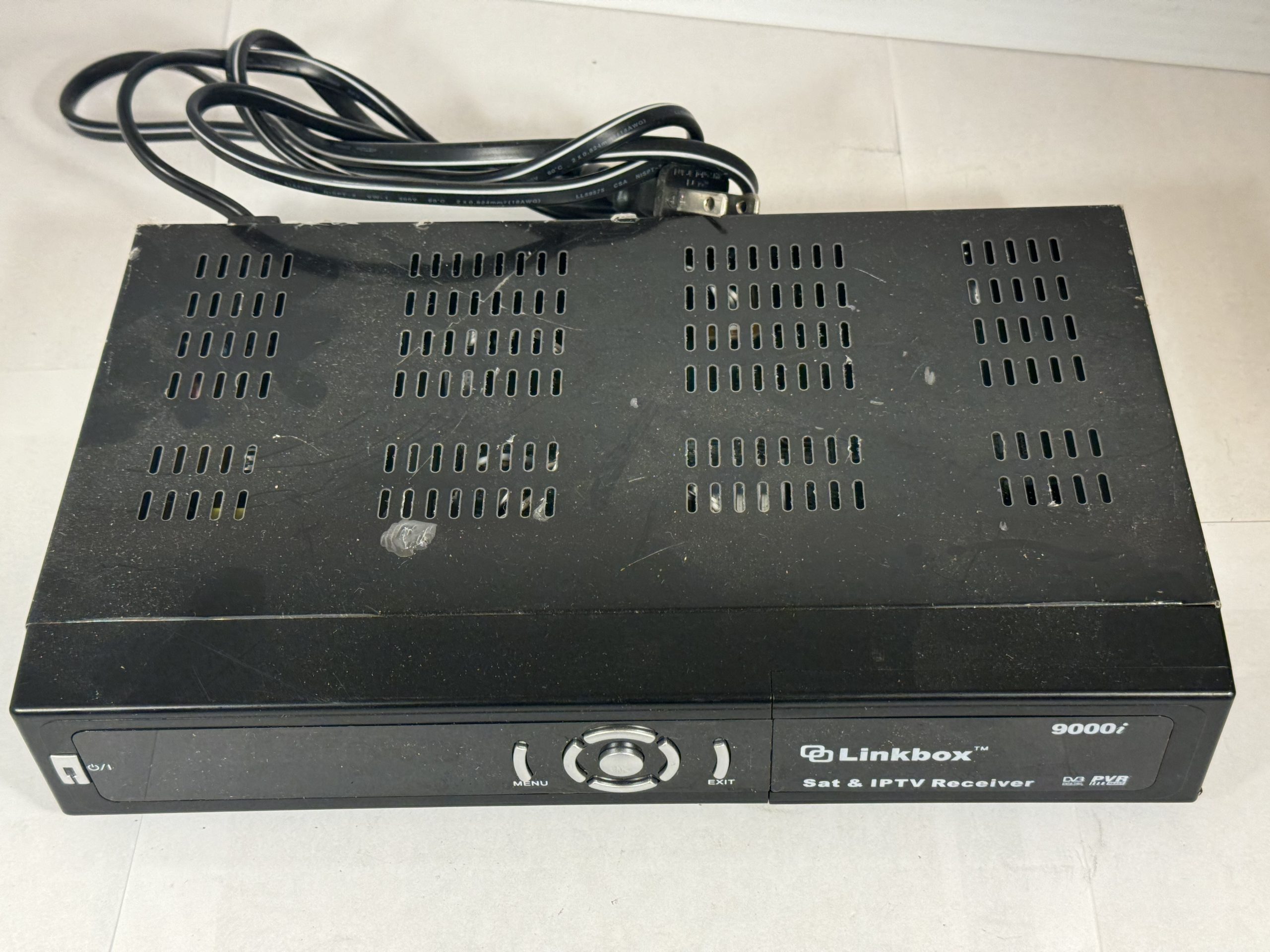 RÉCEPTEUR AMPLIFICATEUR STÉRÉO AM/FM REALISTIC TANDY STA-20 MODÈLE NO. 31-1979 NOIR