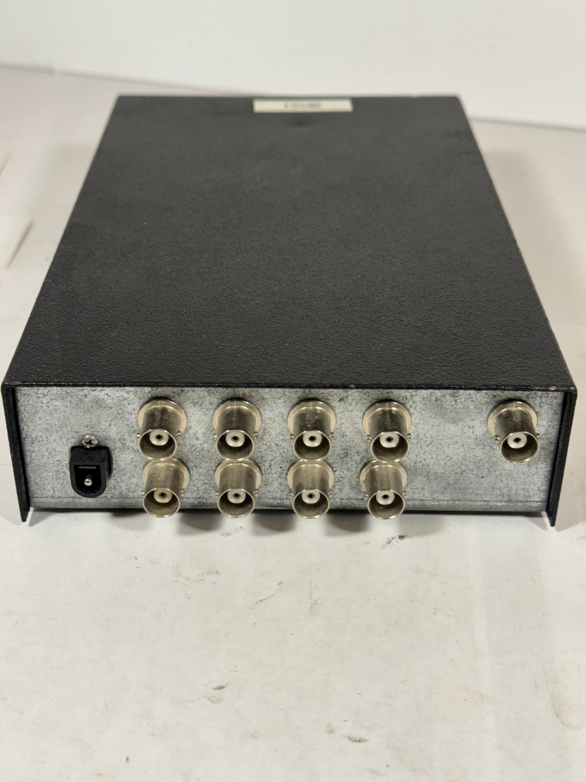 Commutateur Vidéo Séquentiel Pelco VS5104 (4 entrées / 1 sortie)