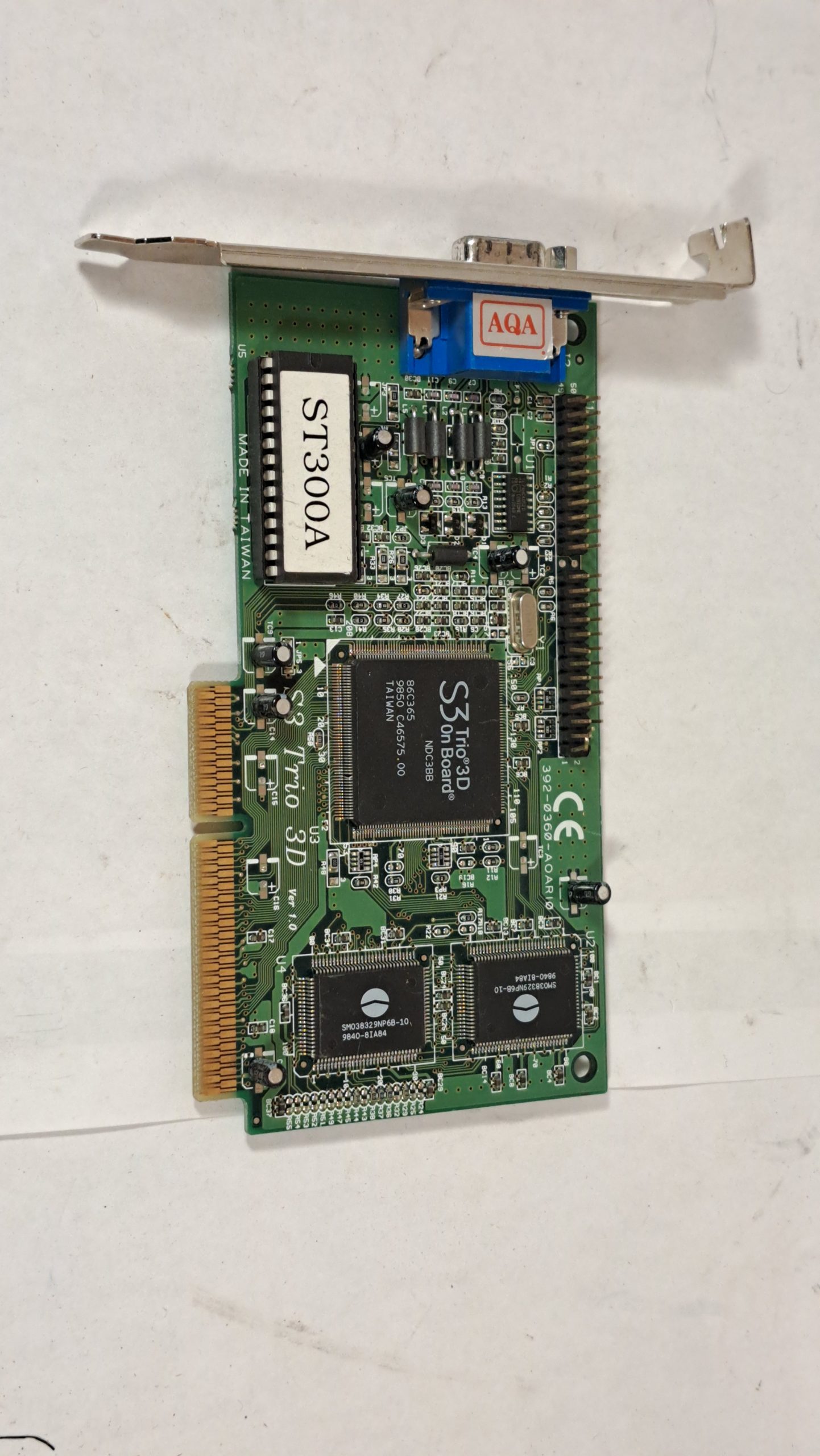 Carte graphique S3 Trio3D 4 Mo AGP ST300A