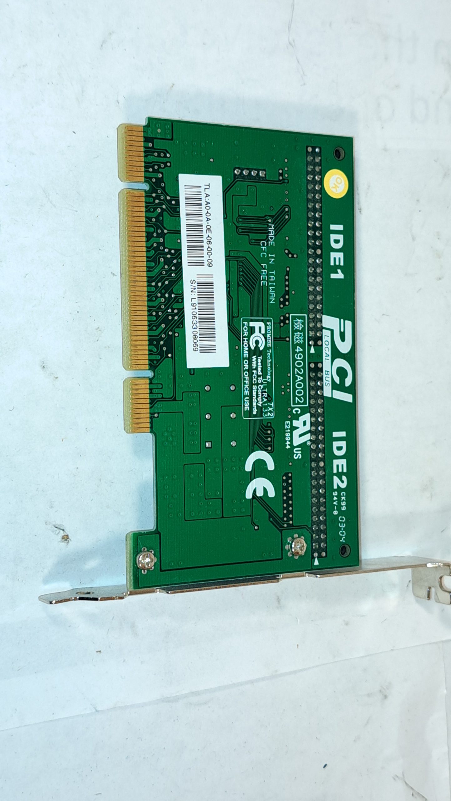 Contrôleur Ultra133 TX2 Promise Technology Ultra ATA/133