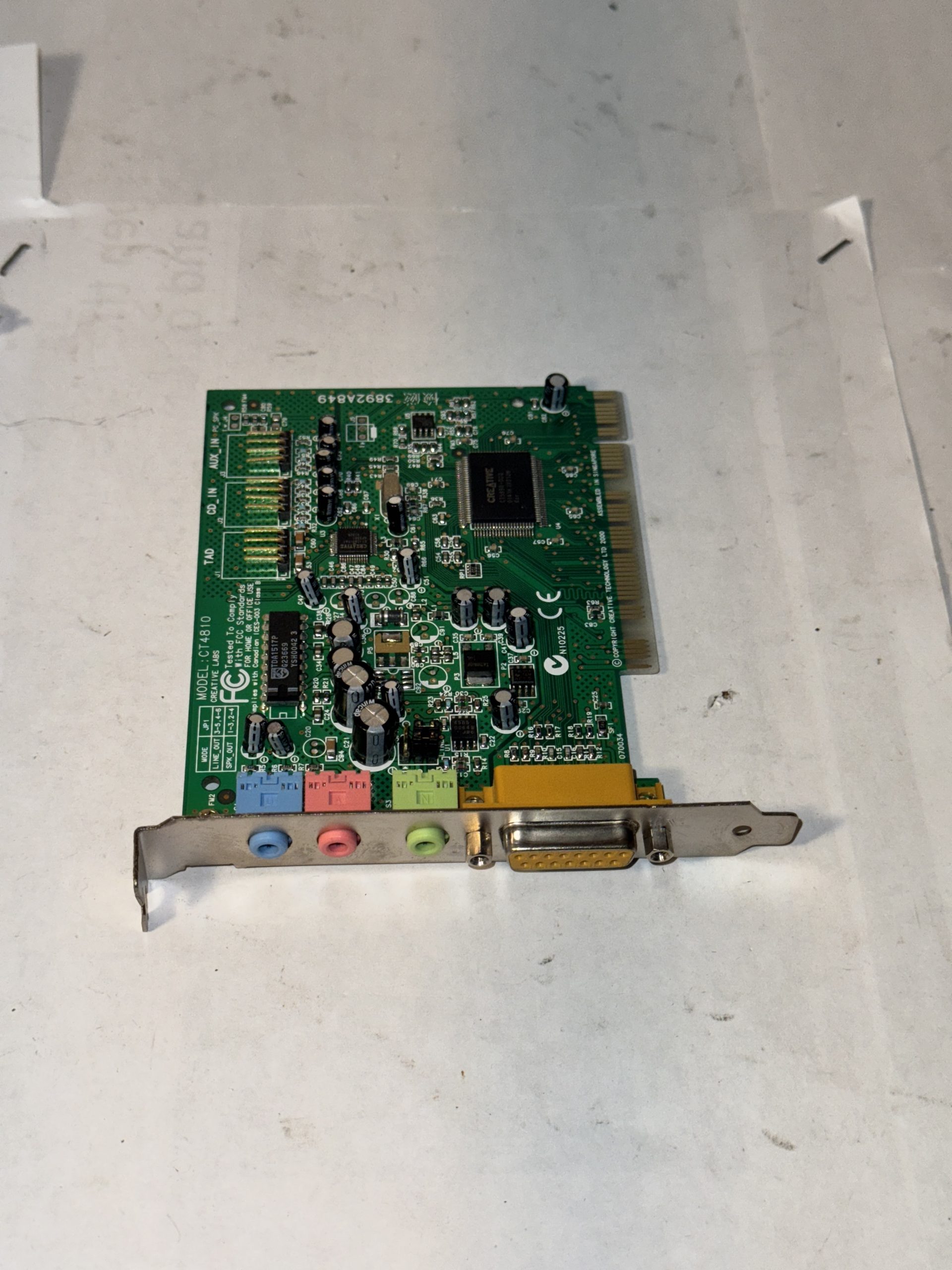 Carte son PCI vintage Creative Labs CT4810 – Compatible Windows 98/XP