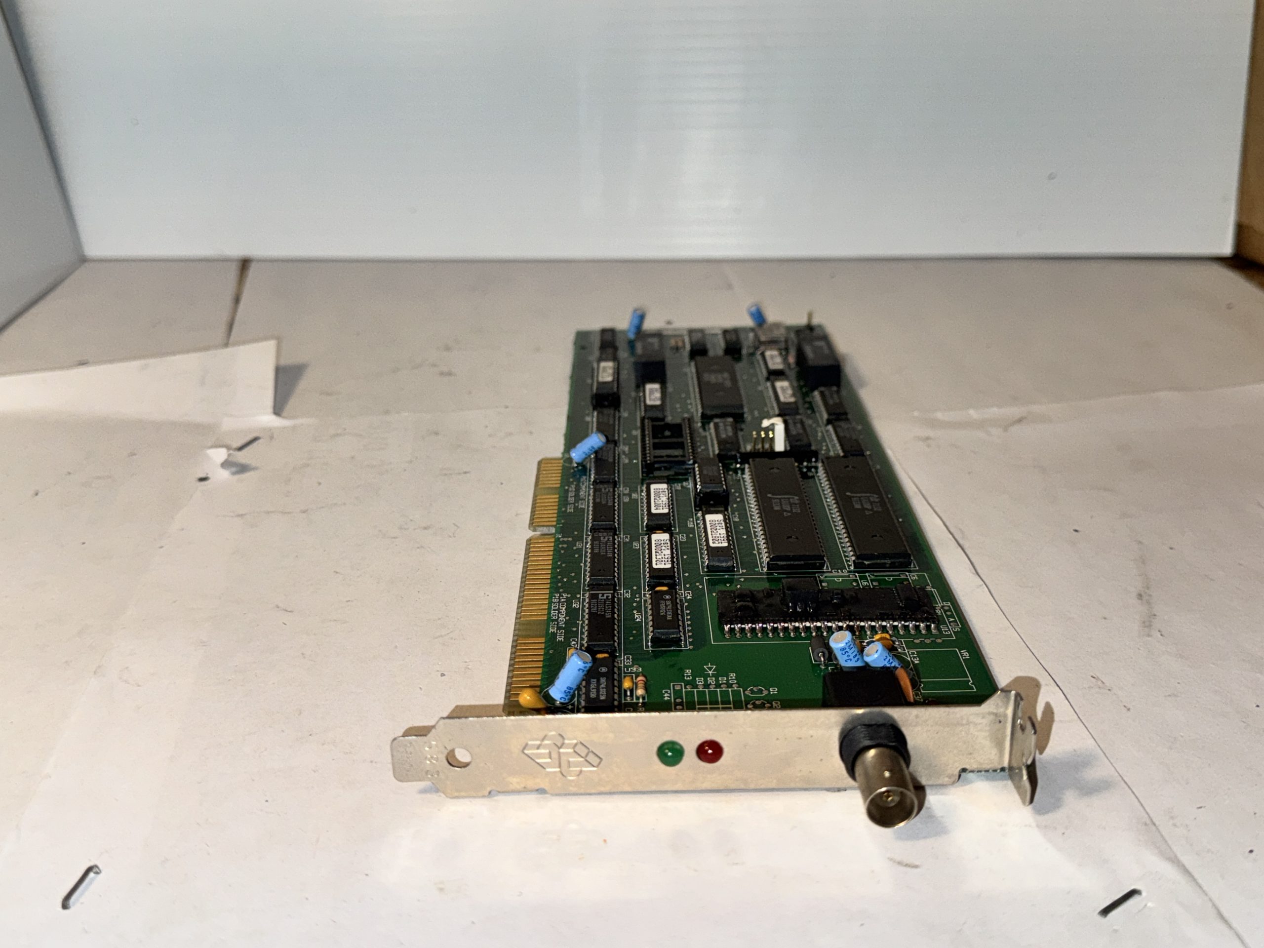 CARTE RÉSEAU ISA NCR 90C26 – ETHERNET 10BASE2 (BNC) VINTAGE