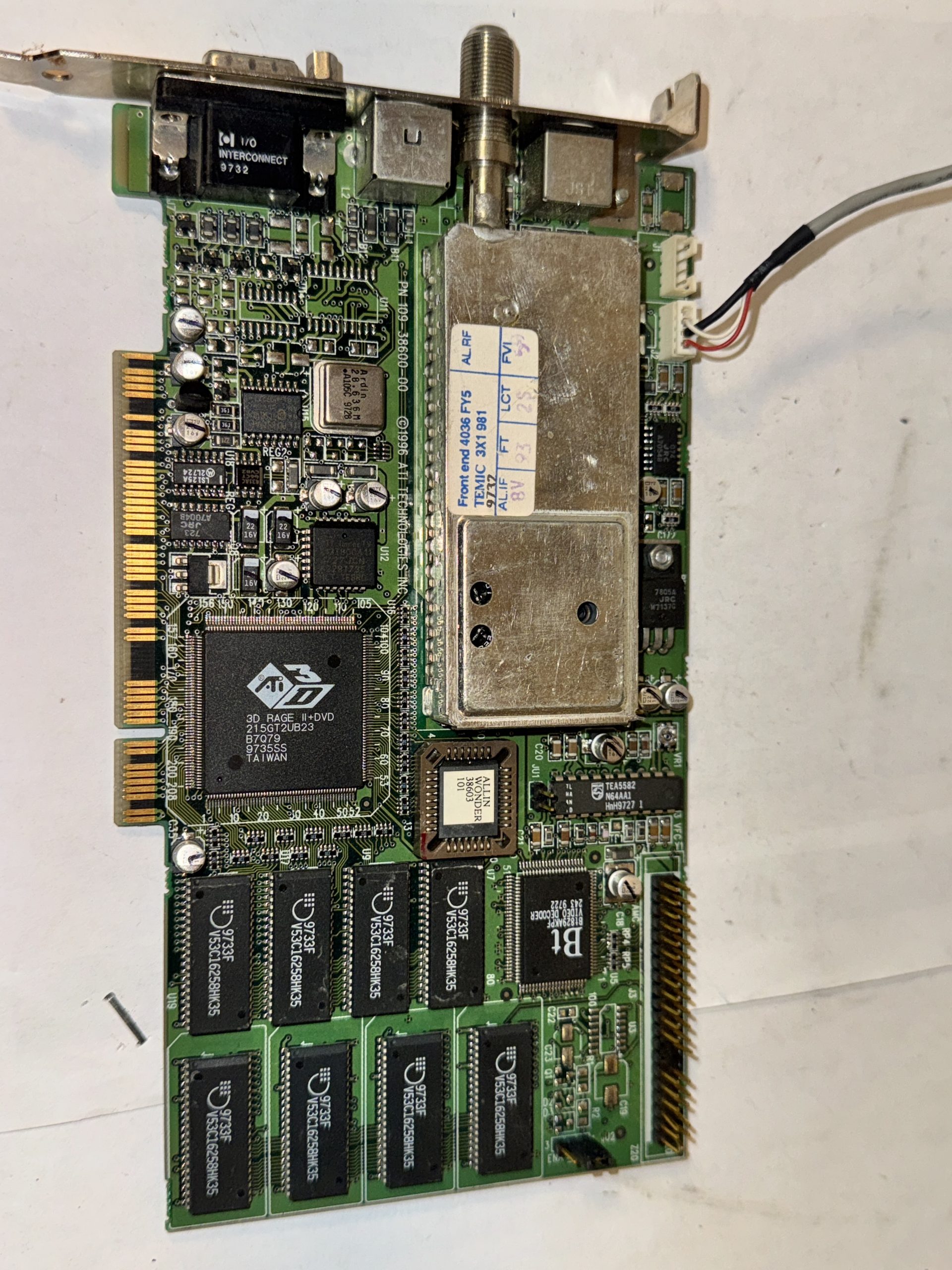 Carte Graphique Vintage ATI All-In-Wonder 3D Rage II+DVD 4Mo PCI TV Tuner P/N 109-38600