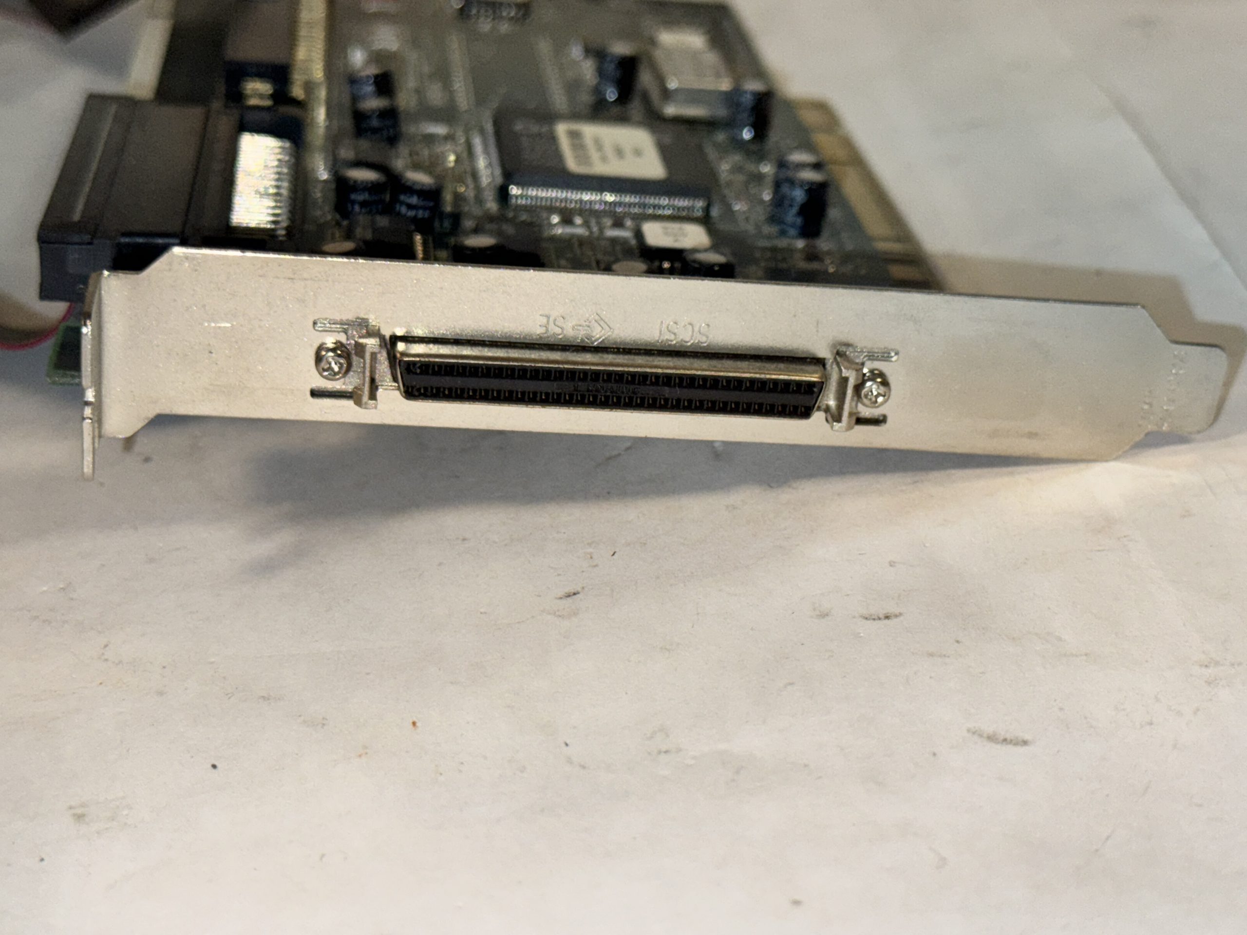 ADAPTEC AHA-2940UW ULTRA WIDE SCSI CONTROLLER PCI ADAPTER CARD 68 & 50 PIN 2940W