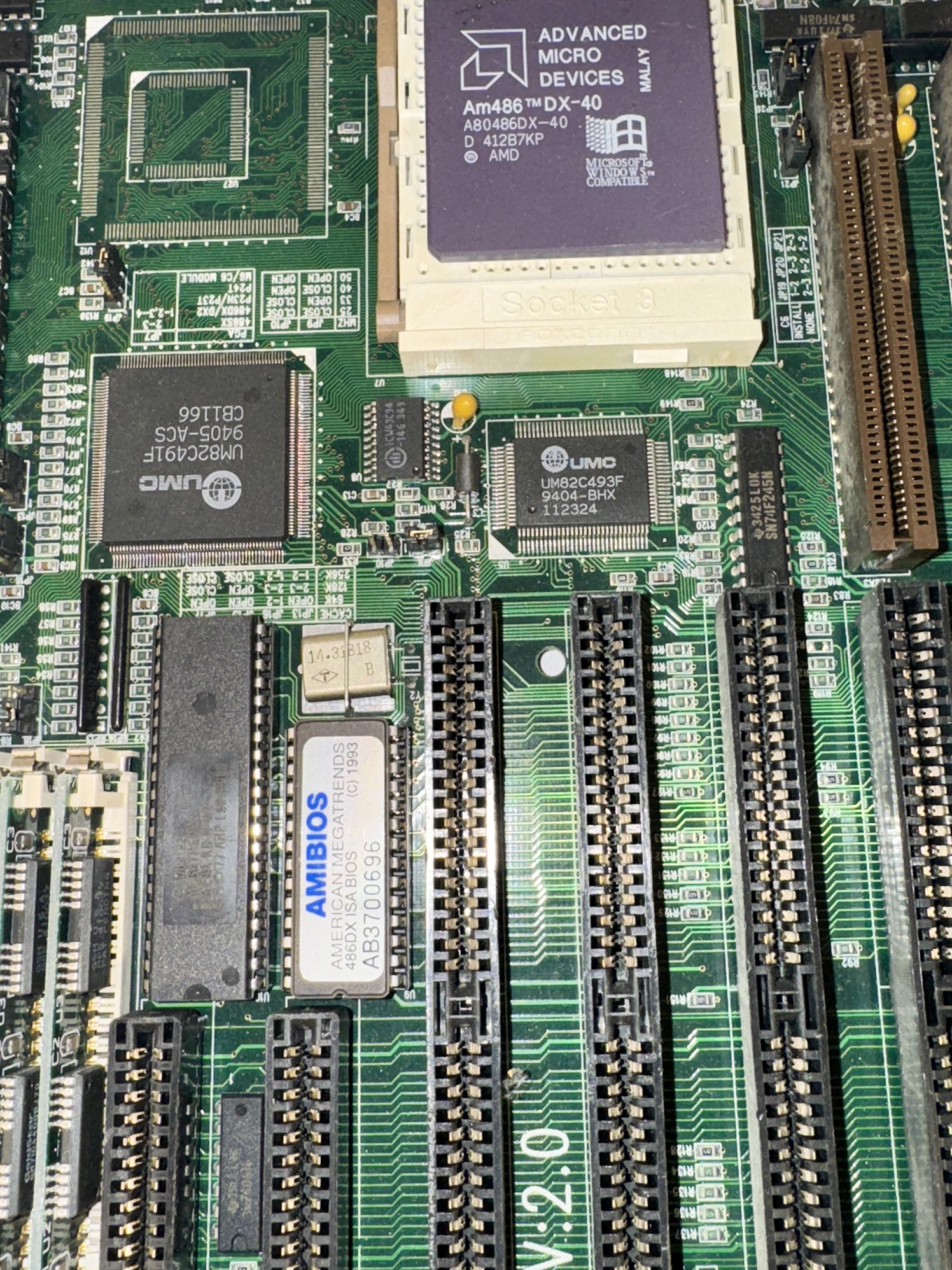 CARTE MÈRE VINTAGE AMIBIOS 486 SOCKET 3 AMD AM486 DX-40 UMC UM82C491F/493F RARE TESTÉE